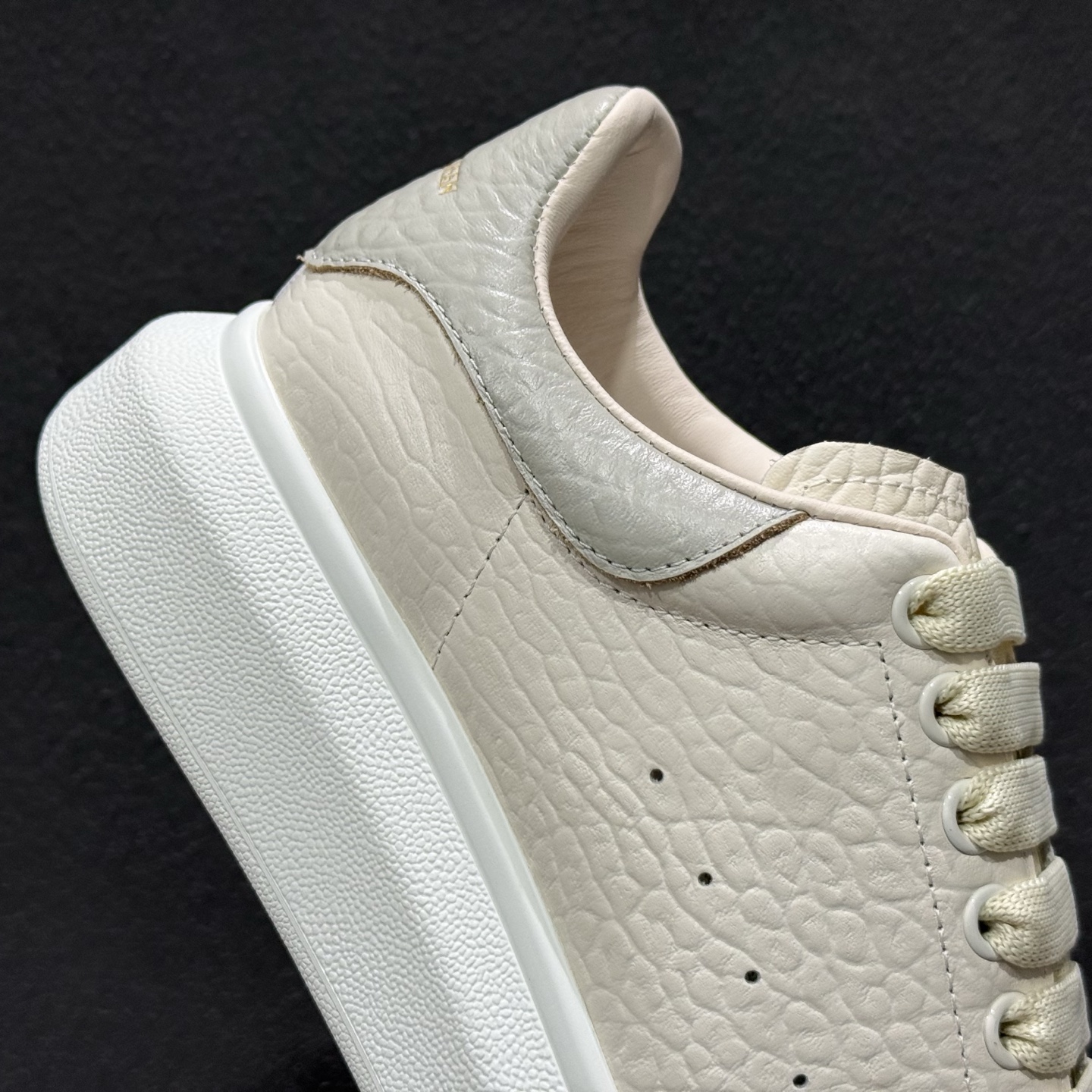 亚历山大·麦昆Alexander McQueen sole sneakers-Top High Quatity Cheap Sneakers Fashion Clothing Clothes Bags handbags Shoes of all Brand wholesale With The best Quality And Beautiful Price from China Factory Chinese suppliers wholesaler seller 亚历山大·麦昆Alexander McQueen sole sneakers