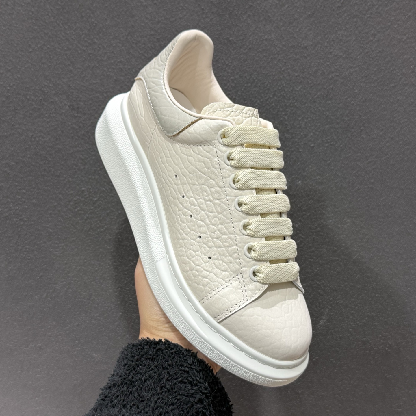 亚历山大·麦昆Alexander McQueen sole sneakers-Top High Quatity Cheap Sneakers Fashion Clothing Clothes Bags handbags Shoes of all Brand wholesale With The best Quality And Beautiful Price from China Factory Chinese suppliers wholesaler seller 亚历山大·麦昆Alexander McQueen sole sneakers
