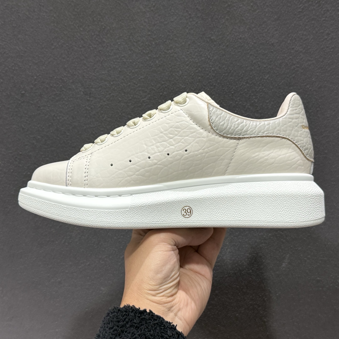 亚历山大·麦昆Alexander McQueen sole sneakers-Top High Quatity Cheap Sneakers Fashion Clothing Clothes Bags handbags Shoes of all Brand wholesale With The best Quality And Beautiful Price from China Factory Chinese suppliers wholesaler seller 亚历山大·麦昆Alexander McQueen sole sneakers
