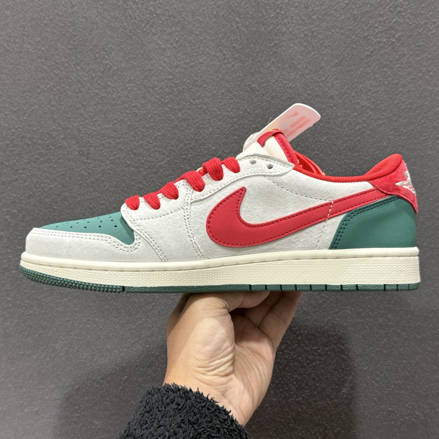 Nk Dunk Low 定制低帮马年限定米红 LX1988-801-Top High Quatity Cheap Sneakers Fashion Clothing Clothes Bags handbags Shoes of all Brand wholesale With The best Quality And Beautiful Price from China Factory Chinese suppliers wholesaler seller Nk Dunk Low 定制低帮马年限定米红 LX1988-801