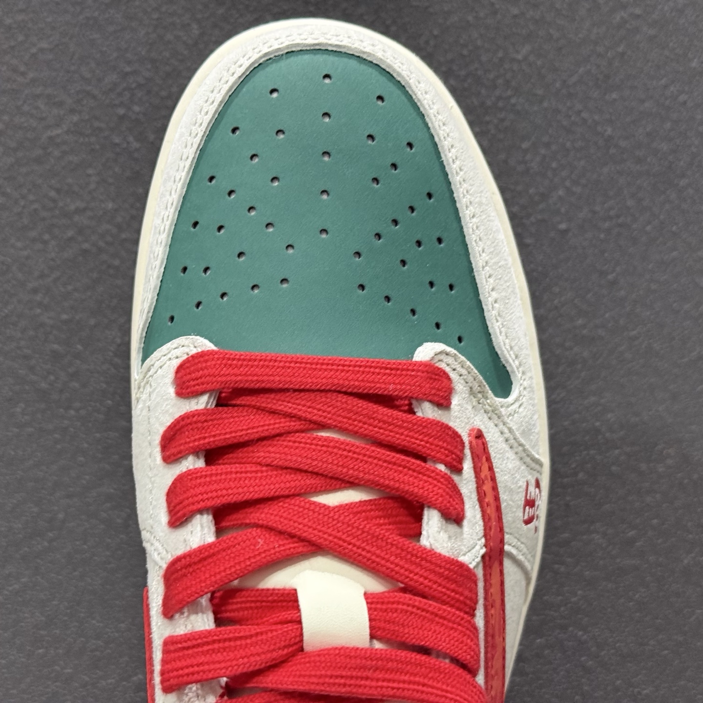 Nk Dunk Low 定制低帮马年限定米红 LX1988-801-Top High Quatity Cheap Sneakers Fashion Clothing Clothes Bags handbags Shoes of all Brand wholesale With The best Quality And Beautiful Price from China Factory Chinese suppliers wholesaler seller Nk Dunk Low 定制低帮马年限定米红 LX1988-801