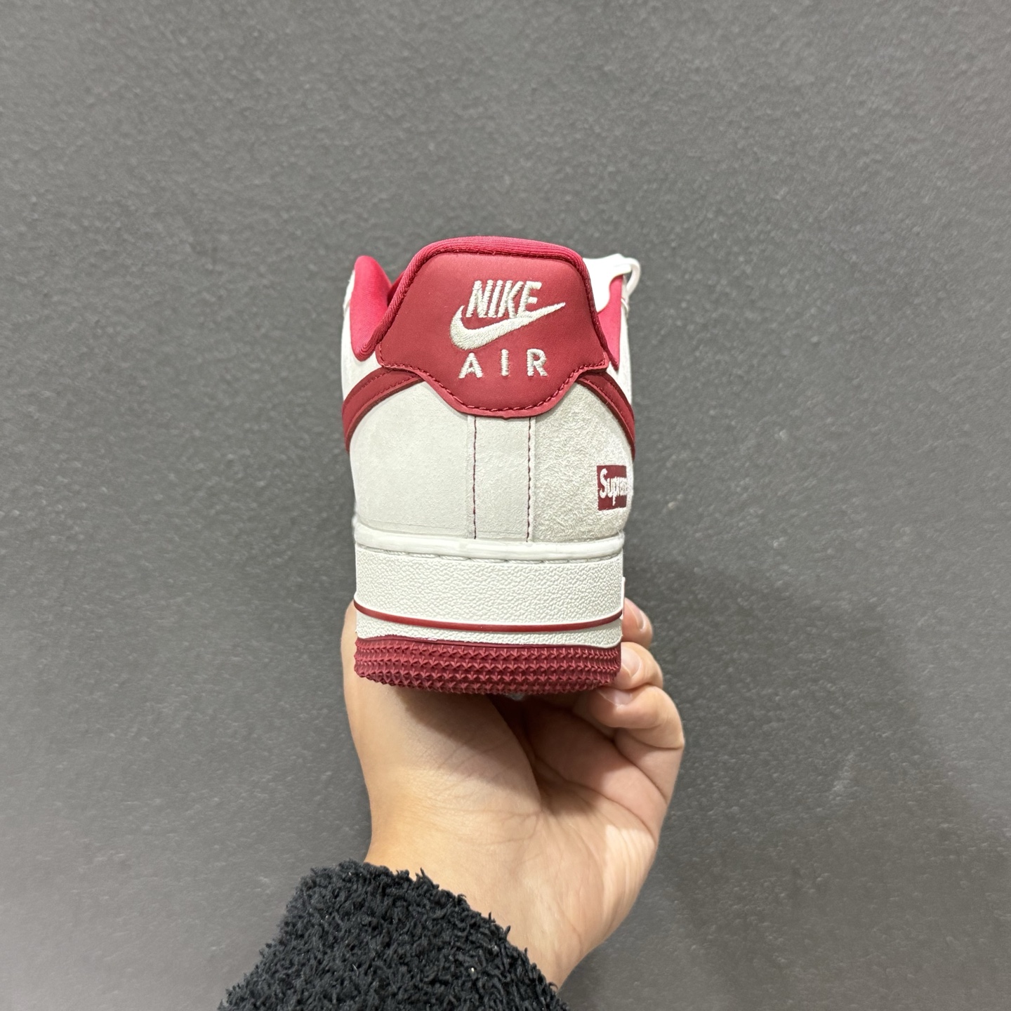 Nike Air Force 1'07 Low 马年限定 红白撞色 空军一号低帮休闲板鞋 JP2026-133-Top High Quatity Cheap Sneakers Fashion Clothing Clothes Bags handbags Shoes of all Brand wholesale With The best Quality And Beautiful Price from China Factory Chinese suppliers wholesaler seller Nike Air Force 1'07 Low 马年限定 红白撞色 空军一号低帮休闲板鞋 JP2026-133