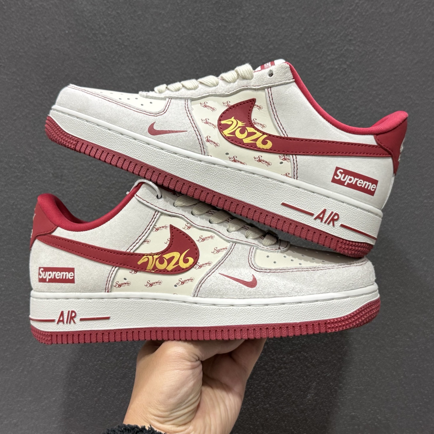 Nike Air Force 1'07 Low 马年限定 红白撞色 空军一号低帮休闲板鞋 JP2026-133-Top High Quatity Cheap Sneakers Fashion Clothing Clothes Bags handbags Shoes of all Brand wholesale With The best Quality And Beautiful Price from China Factory Chinese suppliers wholesaler seller Nike Air Force 1'07 Low 马年限定 红白撞色 空军一号低帮休闲板鞋 JP2026-133
