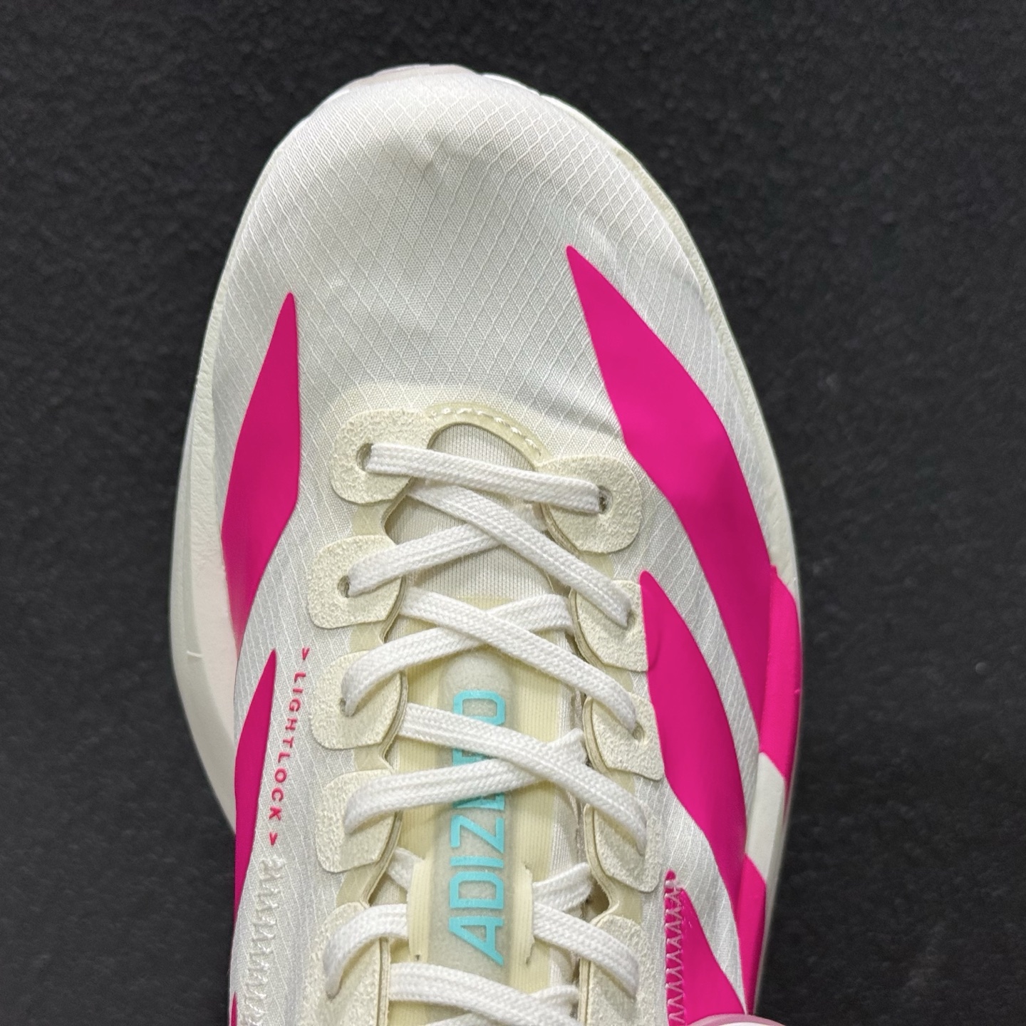 260 真碳棒 adidas Adizero Adios Pro 4 阿迪达斯马拉松跑步鞋 KJ3873-111-Chinese UA Cheap High Quatity Brand Clothes Bags handbags Sneakers wholesale wholesaler seller from China Factory suppliers Fashion Clothing Shoes best Quality Beautiful Price 260 真碳棒 adidas Adizero Adios Pro 4 阿迪达斯马拉松跑步鞋 KJ3873-111