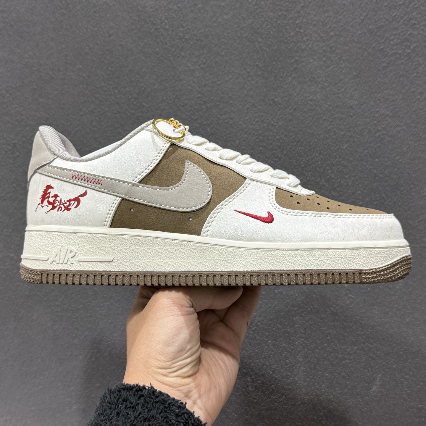 260 NK Air Force 1 空军一号 DW8806-008-Chinese UA Cheap High Quatity Brand Clothes Bags handbags Sneakers wholesale wholesaler seller from China Factory suppliers Fashion Clothing Shoes best Quality Beautiful Price 260 NK Air Force 1 空军一号 DW8806-008