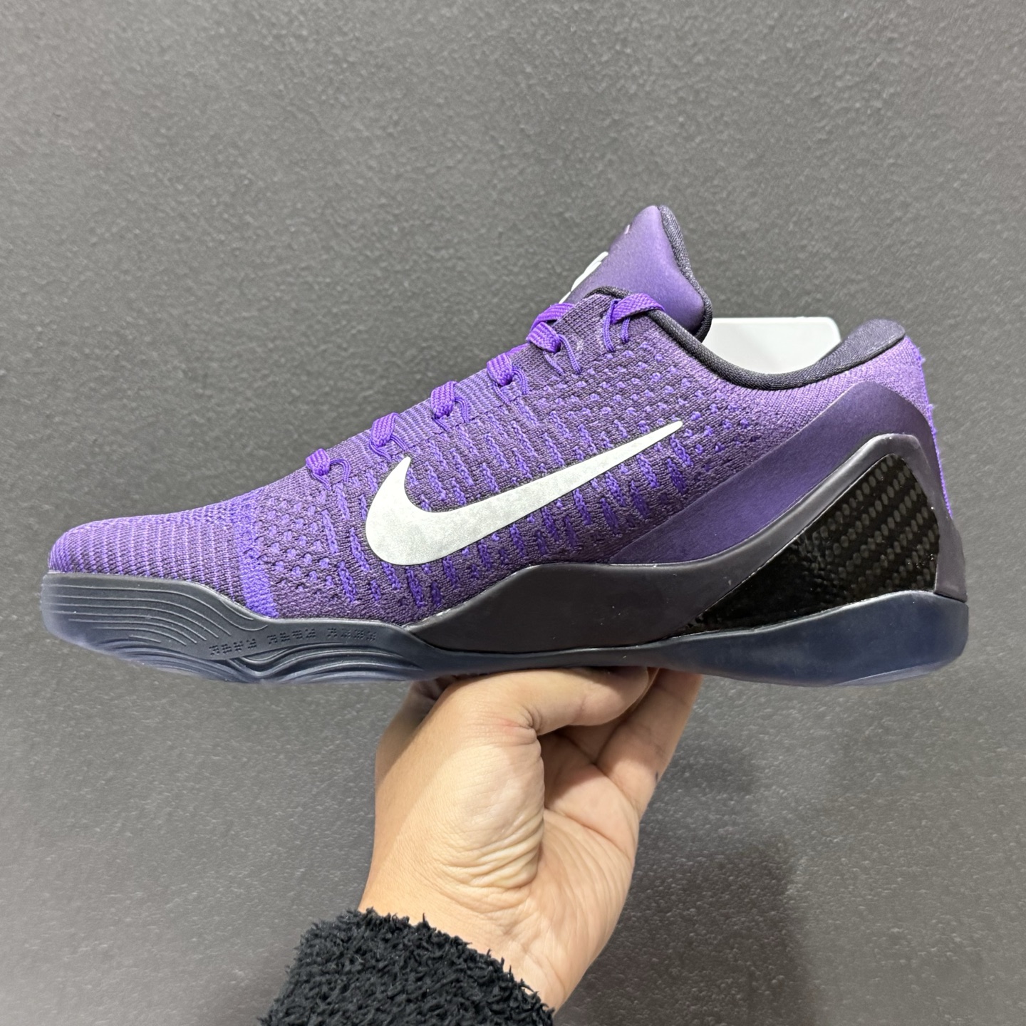 360 灭世/Max NK Kobe 9 Low EM PE 科比九代舒适减震防滑低帮篮球鞋 紫色 IM0465-500-Chinese UA Cheap High Quatity Brand Clothes Bags handbags Sneakers wholesale wholesaler seller from China Factory suppliers Fashion Clothing Shoes best Quality Beautiful Price 360 灭世/Max NK Kobe 9 Low EM PE 科比九代舒适减震防滑低帮篮球鞋 紫色 IM0465-500