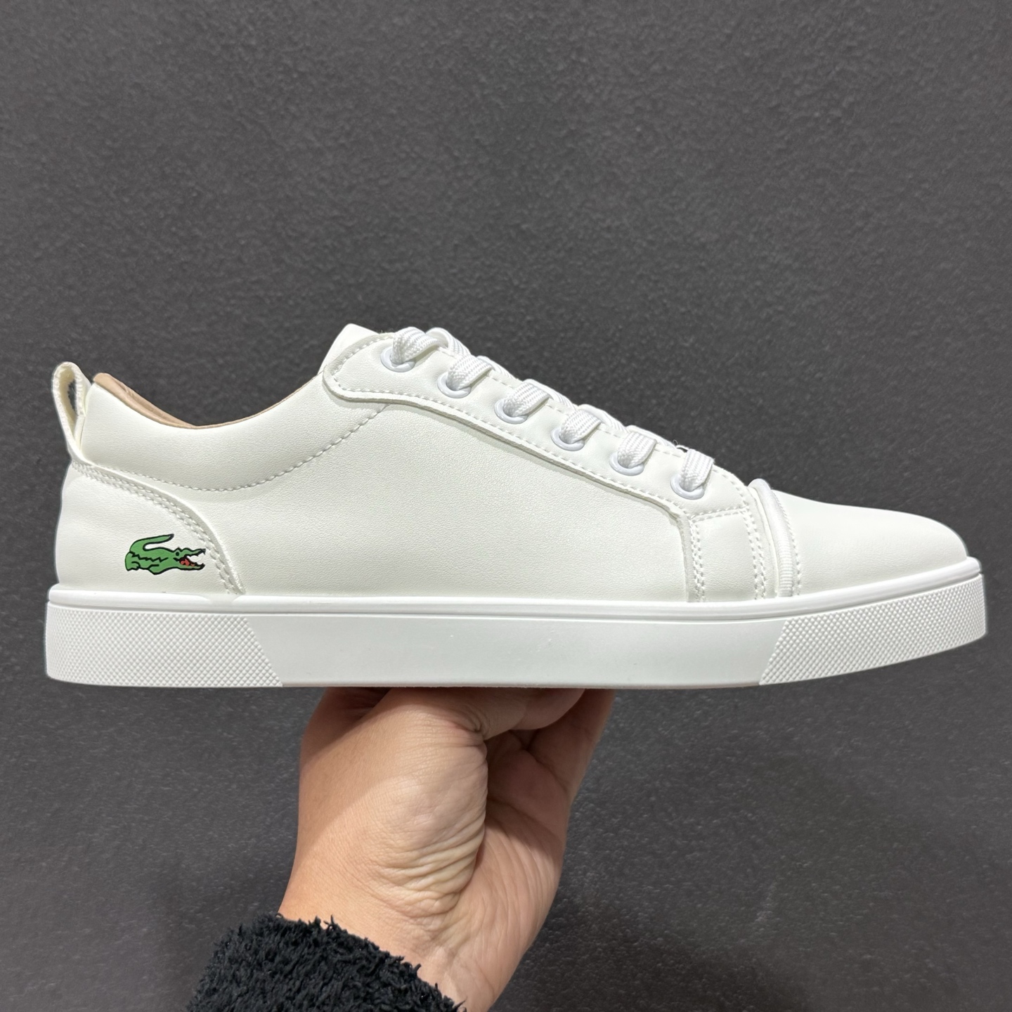 200 L/独家新款LACOSTE法国鳄鱼最新款 2022春夏新款 高端精品男士奢侈鞋-Chinese UA Cheap High Quatity Brand Clothes Bags handbags Sneakers wholesale wholesaler seller from China Factory suppliers Fashion Clothing Shoes best Quality Beautiful Price 200 L/独家新款LACOSTE法国鳄鱼最新款 2022春夏新款 高端精品男士奢侈鞋