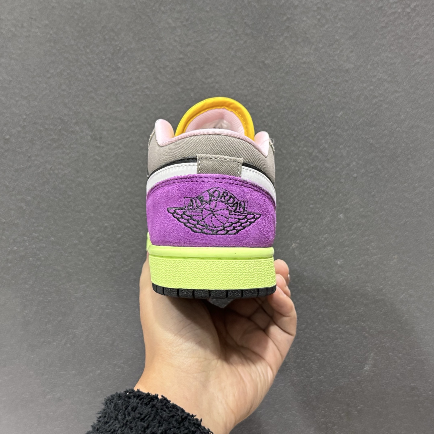 Jordan Air Jordan 1 low 舒适贴合 经典百搭 低帮 复古篮球鞋 七彩祥云 HQ2021-005-Top High Quatity Cheap Sneakers Fashion Clothing Clothes Bags handbags Shoes of all Brand wholesale With The best Quality And Beautiful Price from China Factory Chinese suppliers wholesaler seller Jordan Air Jordan 1 low 舒适贴合 经典百搭 低帮 复古篮球鞋 七彩祥云 HQ2021-005