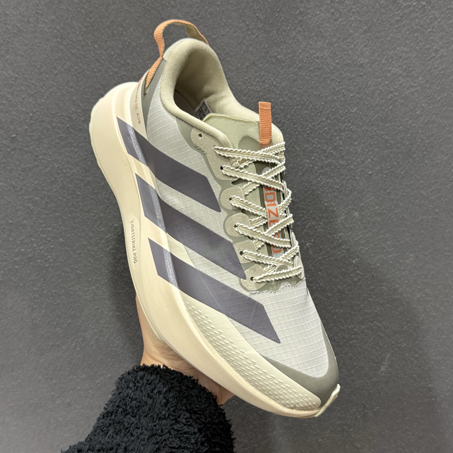 Adidas ADIZERO EVO SL ATR M 阿迪超轻透气缓震跑鞋 KK2719-111-Top High Quatity Cheap Sneakers Fashion Clothing Clothes Bags handbags Shoes of all Brand wholesale With The best Quality And Beautiful Price from China Factory Chinese suppliers wholesaler seller Adidas ADIZERO EVO SL ATR M 阿迪超轻透气缓震跑鞋 KK2719-111