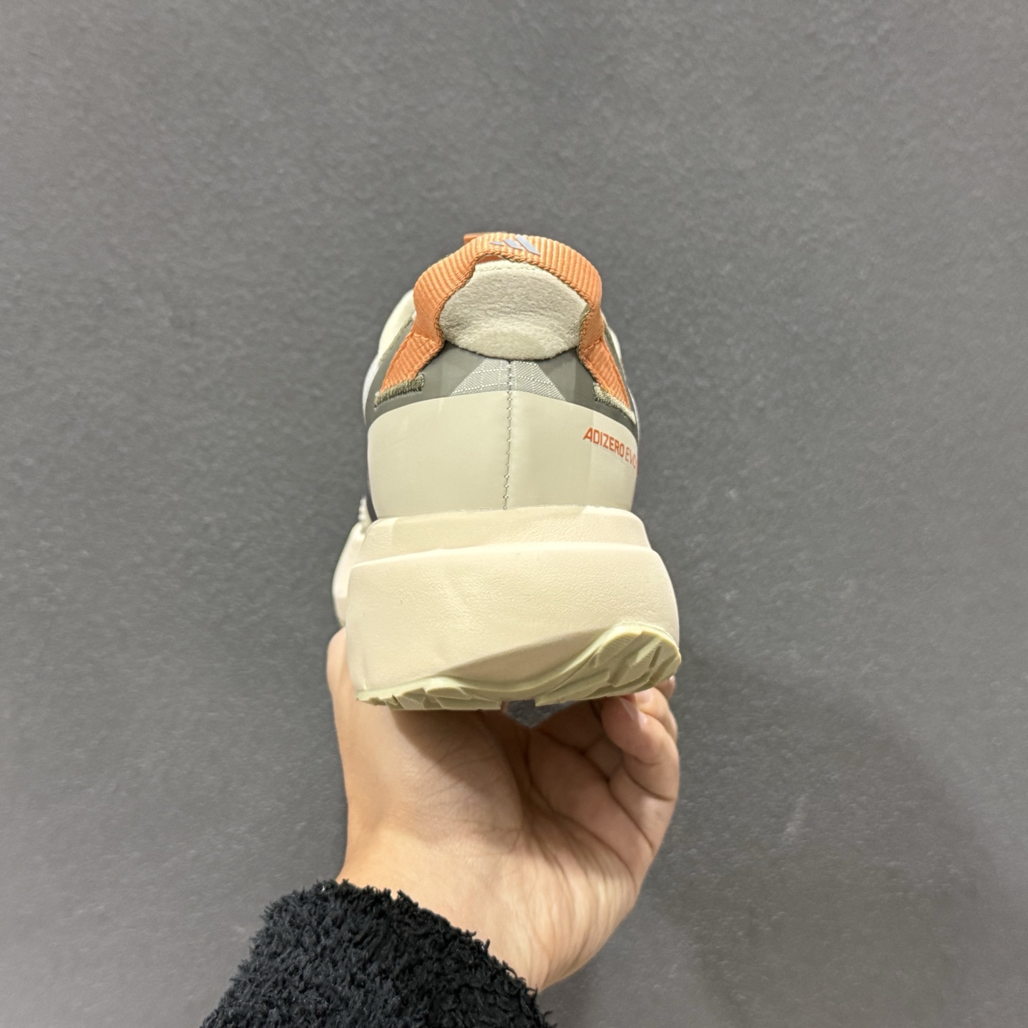 Adidas ADIZERO EVO SL ATR M 阿迪超轻透气缓震跑鞋 KK2719-111-Top High Quatity Cheap Sneakers Fashion Clothing Clothes Bags handbags Shoes of all Brand wholesale With The best Quality And Beautiful Price from China Factory Chinese suppliers wholesaler seller Adidas ADIZERO EVO SL ATR M 阿迪超轻透气缓震跑鞋 KK2719-111