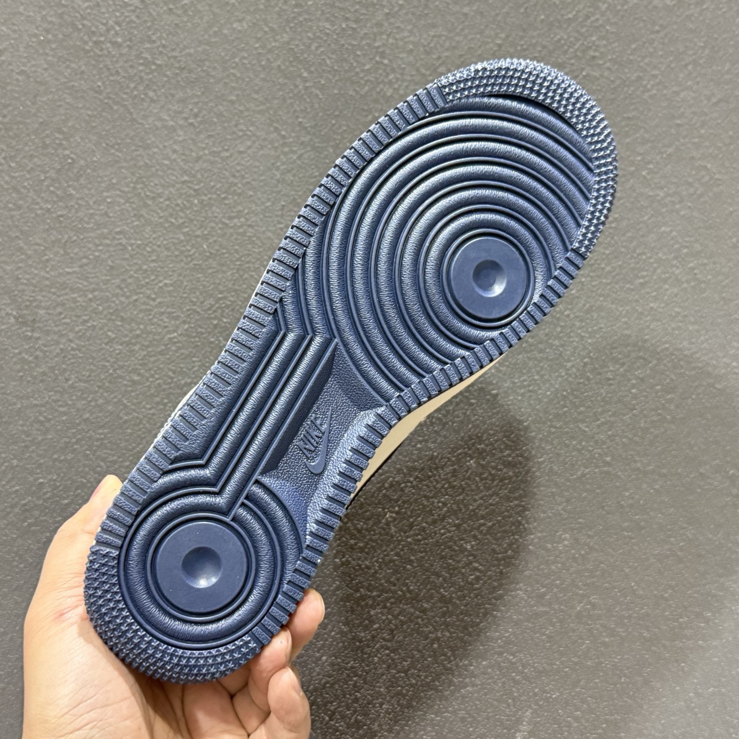 260 Nike Air Force 1'07 Low 米白色 空军一号低帮休闲板鞋 LV2288-003