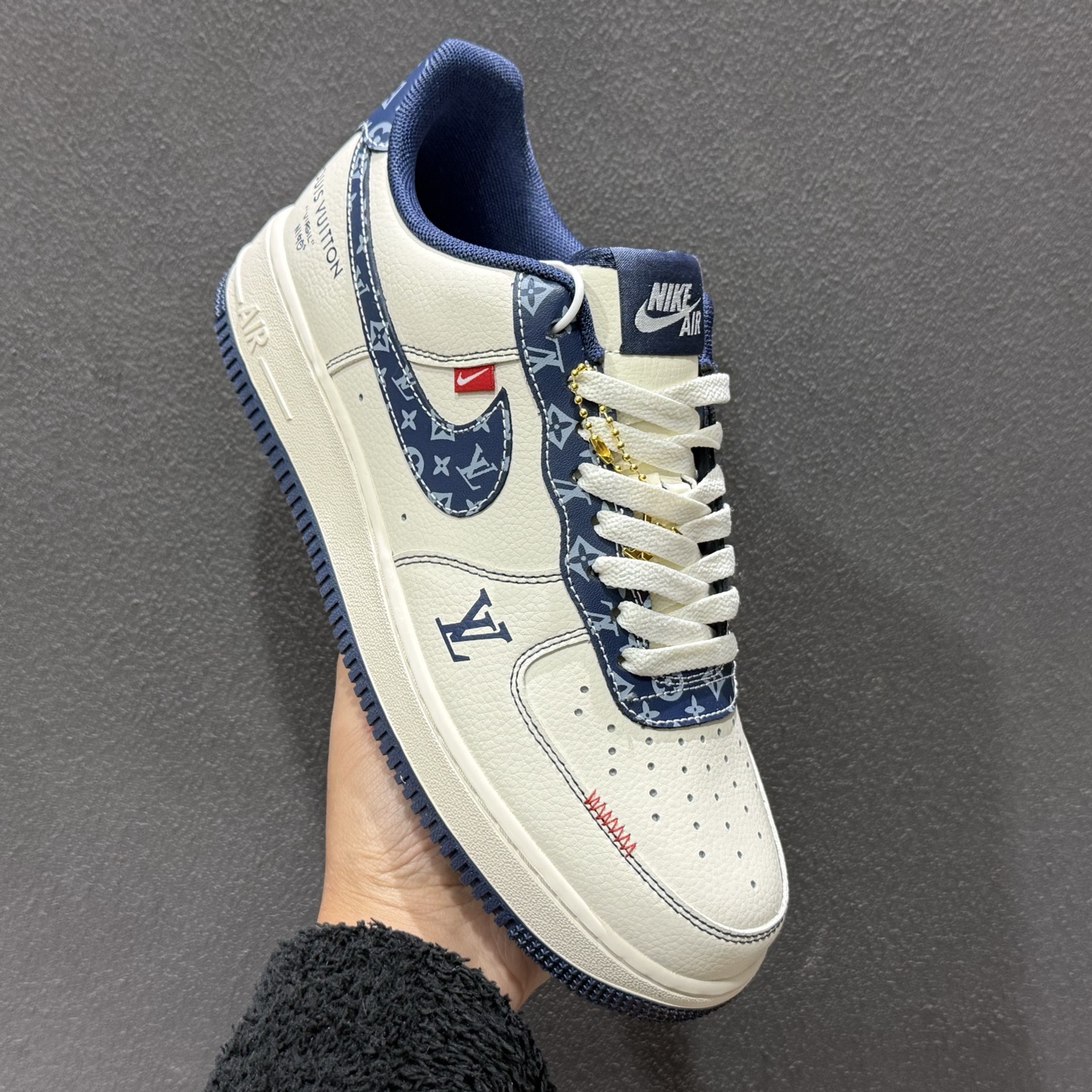 260 Nike Air Force 1'07 Low 米白色 空军一号低帮休闲板鞋 LV2288-003