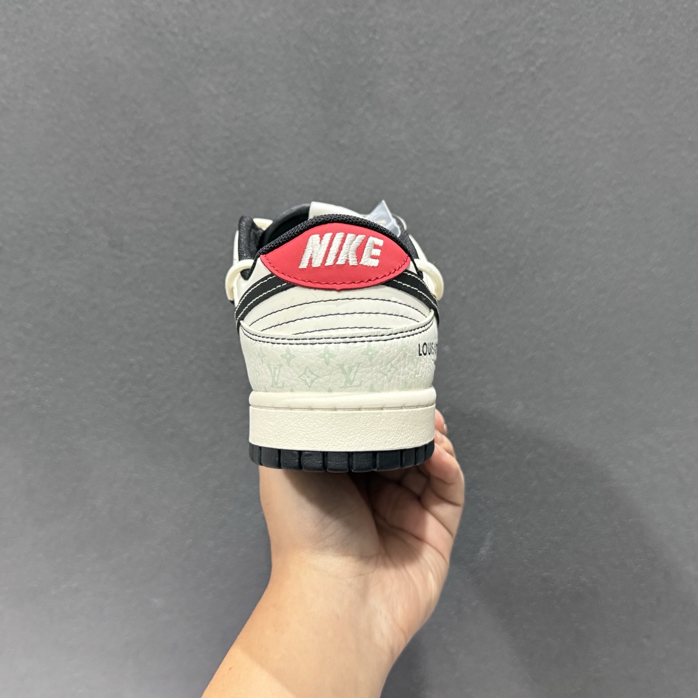 Nike Dunk Low 2026 丙午马年限定款 YX5066-393 3 Nike Dunk Low 2026 丙午马年限定款 YX5066-393 3