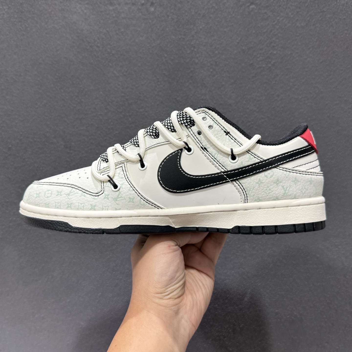 Nike Dunk Low 2026 丙午马年限定款 YX5066-393 3 Nike Dunk Low 2026 丙午马年限定款 YX5066-393 3