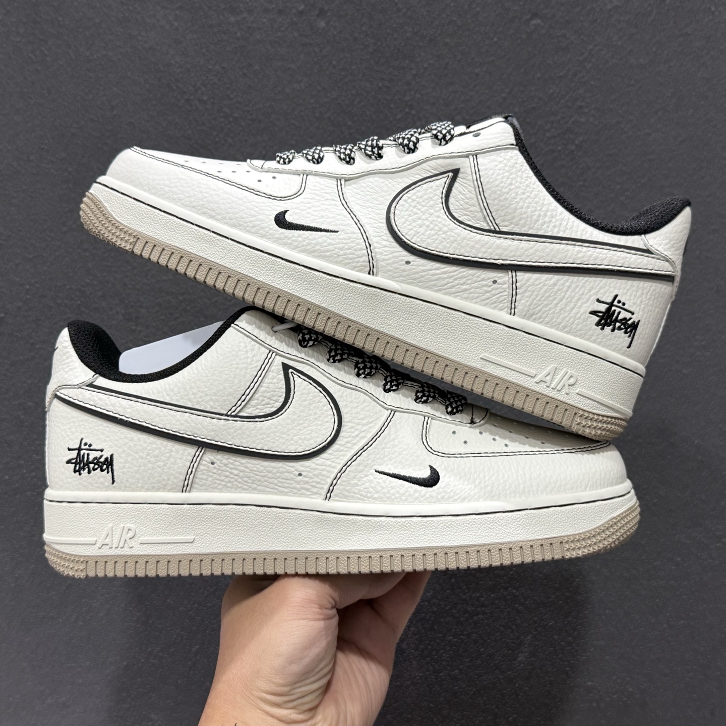 Nike Air Force1 07 low 联名款 MM3399-819 Nike Air Force1 07 low 联名款 MM3399-819