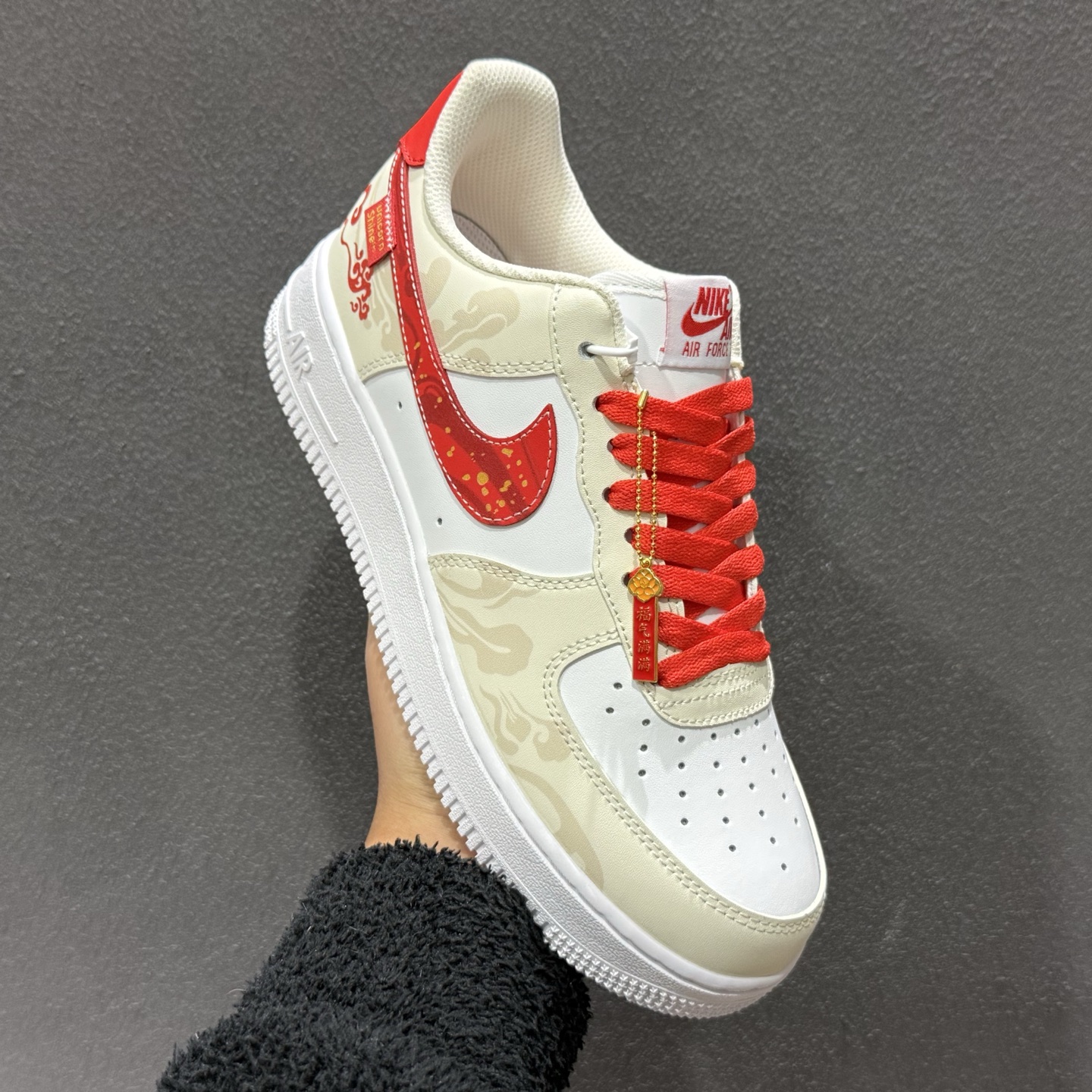Nike Air Force 1'07 Low 马年系列 空军一号低帮休闲板鞋 ZH0316-169-Top High Quatity Cheap Sneakers Fashion Clothing Clothes Bags handbags Shoes of all Brand wholesale With The best Quality And Beautiful Price from China Factory Chinese suppliers wholesaler seller Nike Air Force 1'07 Low 马年系列 空军一号低帮休闲板鞋 ZH0316-169