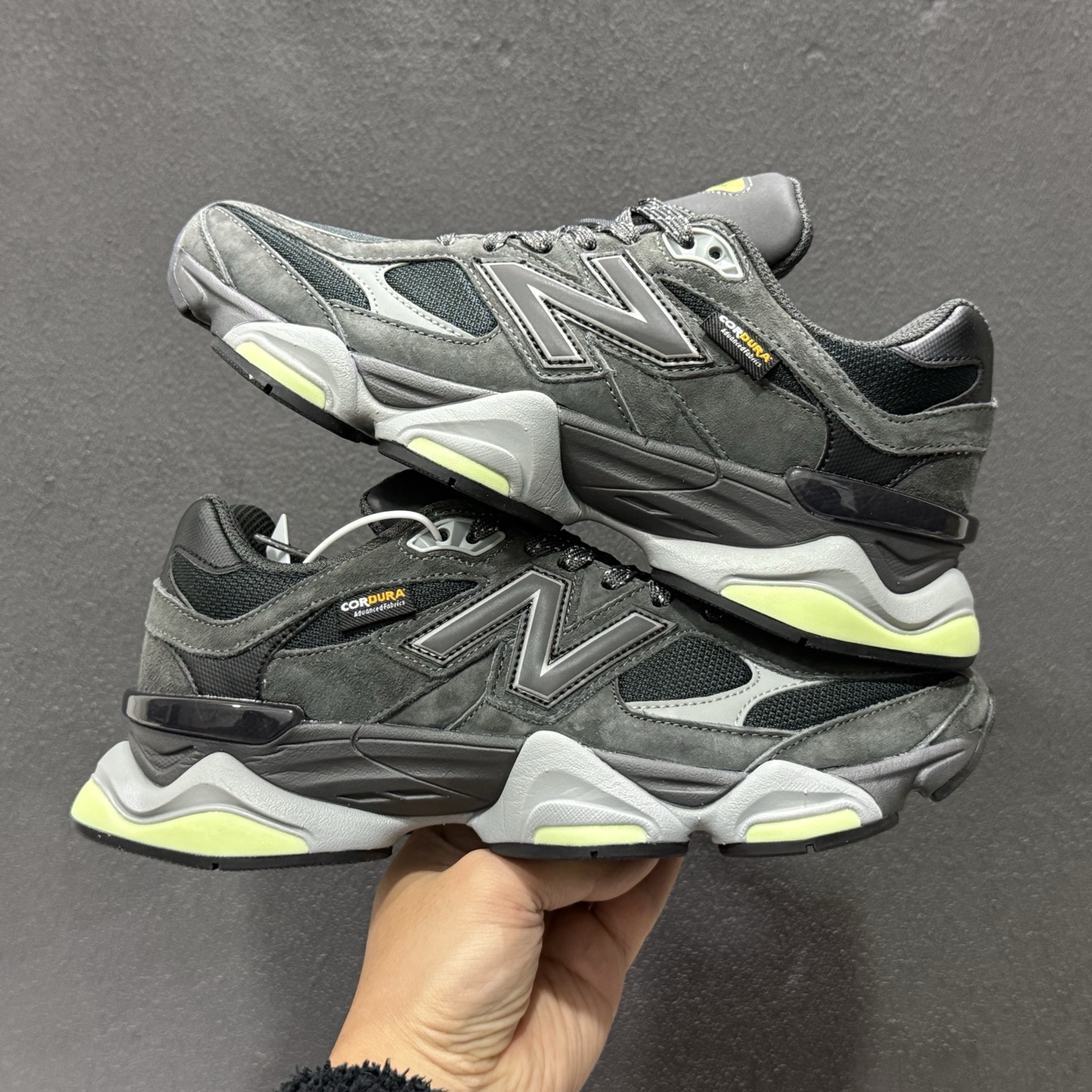 New Balance NB9060 联名款 复古休闲运动慢跑鞋 U90602P8-Top High Quatity Cheap Sneakers Fashion Clothing Clothes Bags handbags Shoes of all Brand wholesale With The best Quality And Beautiful Price from China Factory Chinese suppliers wholesaler seller New Balance NB9060 联名款 复古休闲运动慢跑鞋 U90602P8