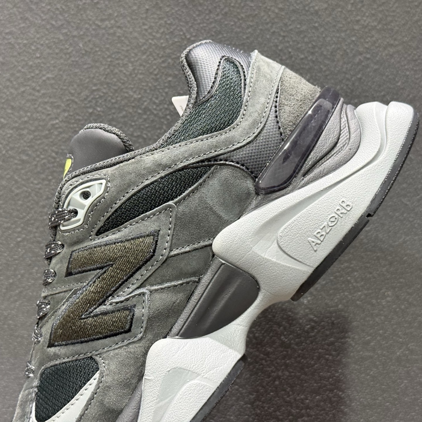 New Balance NB9060 联名款 复古休闲运动慢跑鞋 U90602P8-Top High Quatity Cheap Sneakers Fashion Clothing Clothes Bags handbags Shoes of all Brand wholesale With The best Quality And Beautiful Price from China Factory Chinese suppliers wholesaler seller New Balance NB9060 联名款 复古休闲运动慢跑鞋 U90602P8