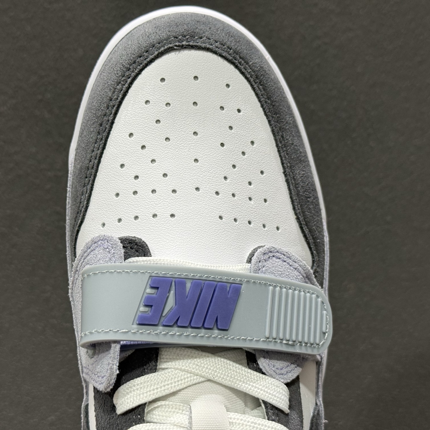 Air Jordan Legacy AJ312 复古篮球鞋 CD7069-108-Top High Quatity Cheap Sneakers Fashion Clothing Clothes Bags handbags Shoes of all Brand wholesale With The best Quality And Beautiful Price from China Factory Chinese suppliers wholesaler seller Air Jordan Legacy AJ312 复古篮球鞋 CD7069-108