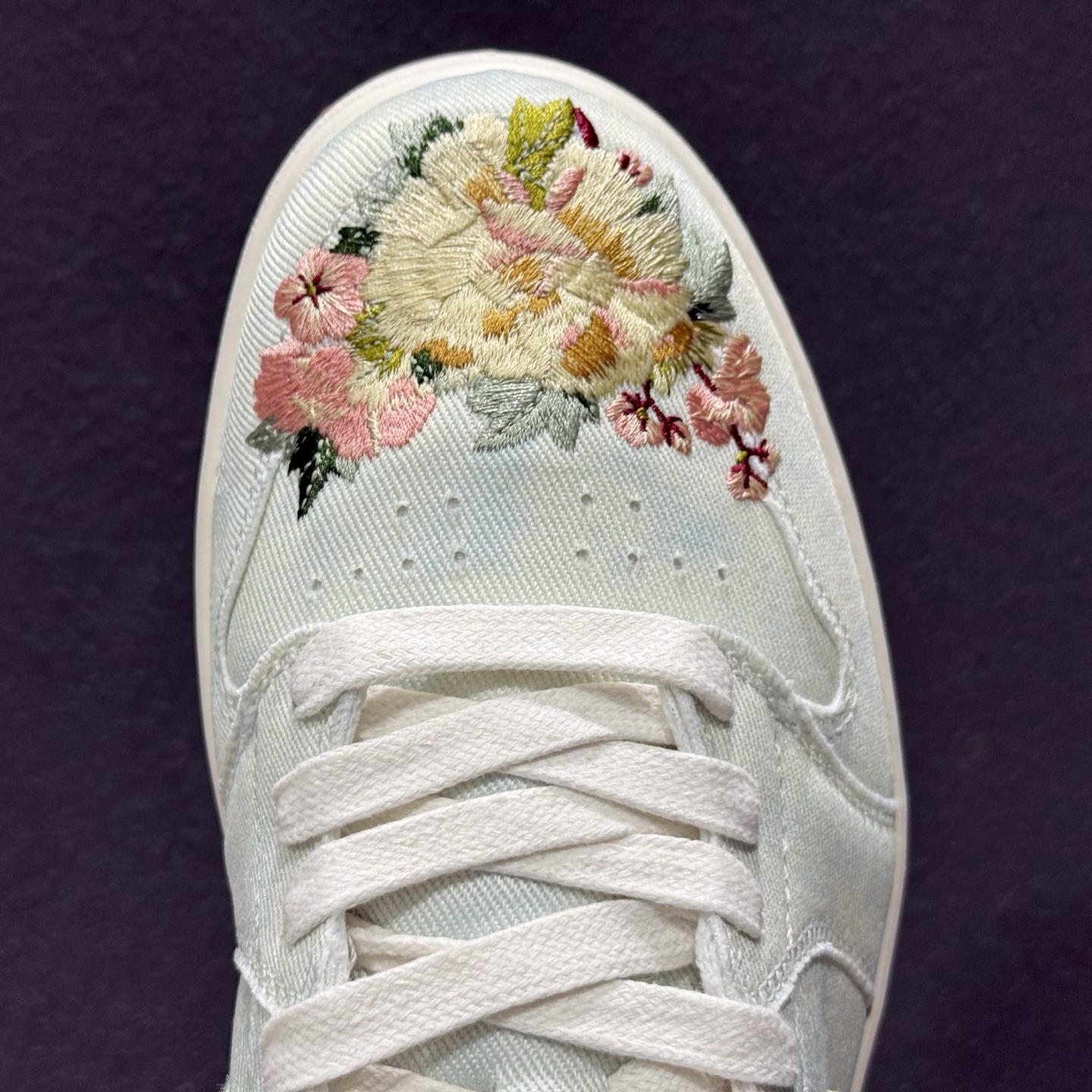300 版 Air Jordan AJ1 Low 马年限定 CNY新年款 低帮复古篮球鞋 IQ1109-011-Chinese UA Cheap High Quatity Brand Clothes Bags handbags Sneakers wholesale wholesaler seller from China Factory suppliers Fashion Clothing Shoes best Quality Beautiful Price 300 版 Air Jordan AJ1 Low 马年限定 CNY新年款 低帮复古篮球鞋 IQ1109-011