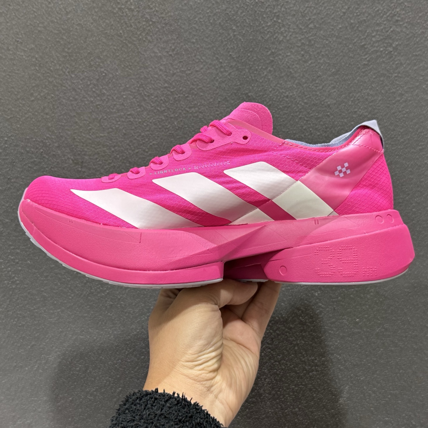 Adidas Adizero Adios 4 M 阿迪透气轻盈低帮跑步鞋 JR1269-731-Top High Quatity Cheap Sneakers Fashion Clothing Clothes Bags handbags Shoes of all Brand wholesale With The best Quality And Beautiful Price from China Factory Chinese suppliers wholesaler seller Adidas Adizero Adios 4 M 阿迪透气轻盈低帮跑步鞋 JR1269-731