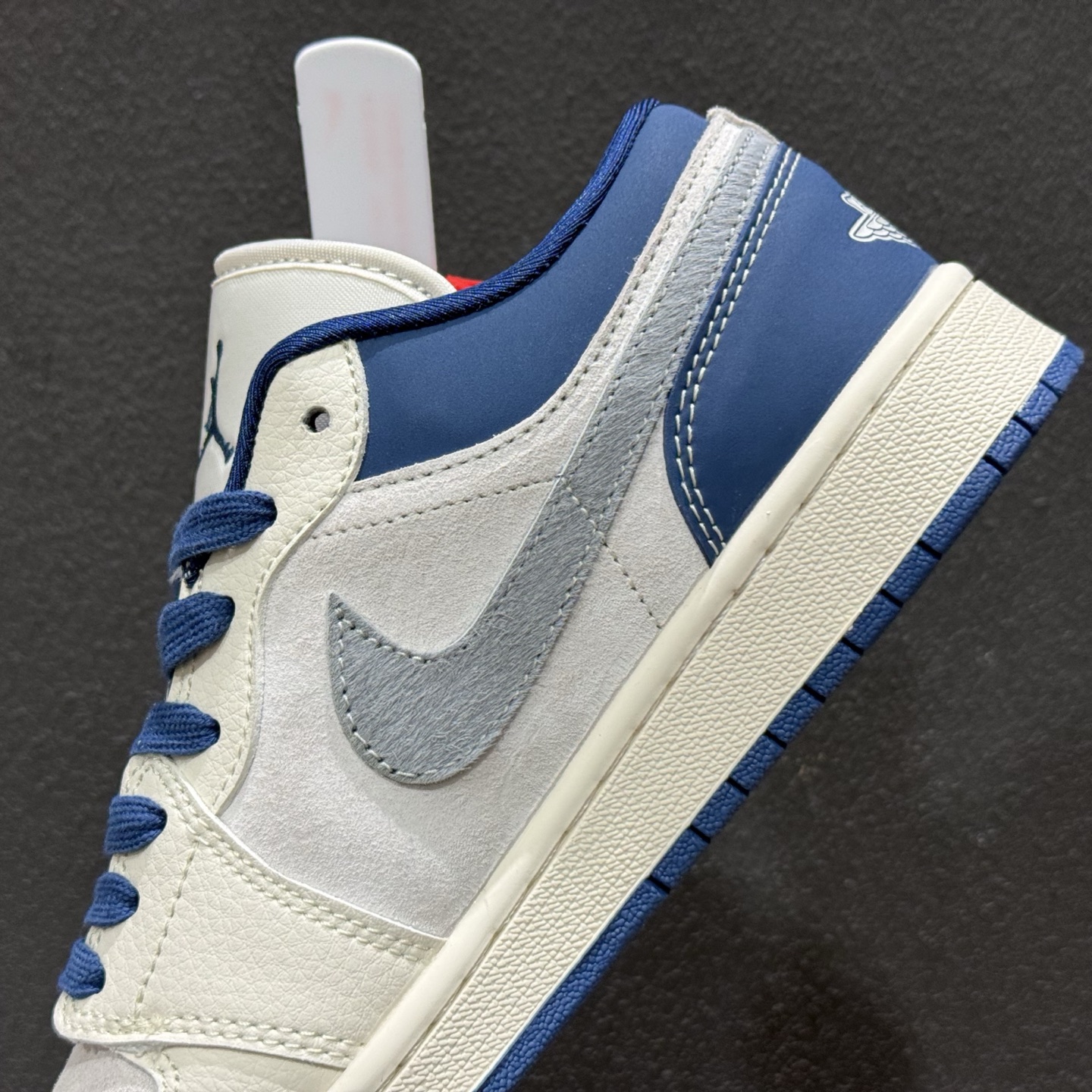 270 Air Jordan 1 Low AJ1 乔1 马年限定 高端定制 低帮复古篮球鞋 XT6998-132-Chinese UA Cheap High Quatity Brand Clothes Bags handbags Sneakers wholesale wholesaler seller from China Factory suppliers Fashion Clothing Shoes best Quality Beautiful Price 270 Air Jordan 1 Low AJ1 乔1 马年限定 高端定制 低帮复古篮球鞋 XT6998-132