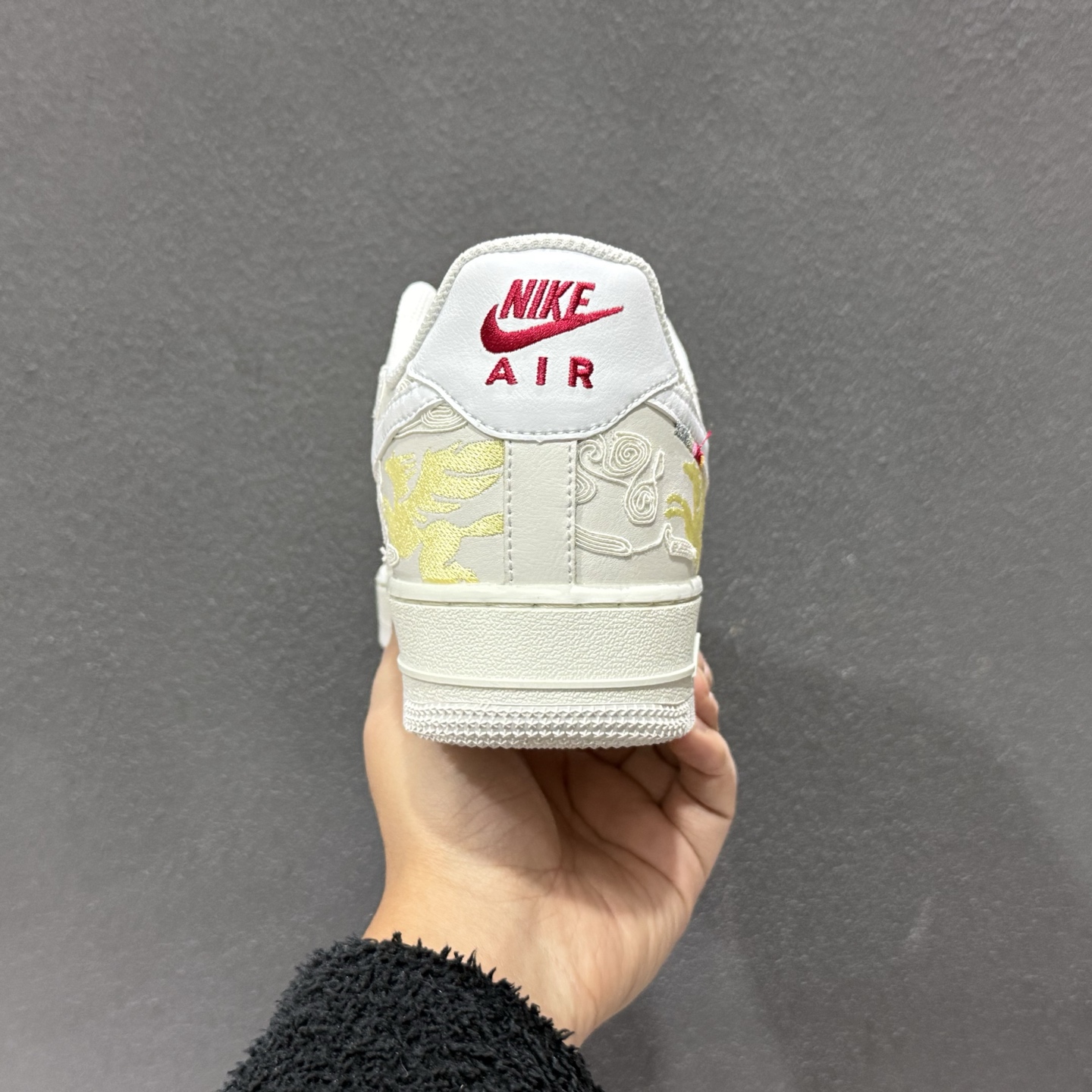 NIKE AIR FORCE1'07 马年限定 IQ1133-112 NIKE AIR FORCE1'07 马年限定 IQ1133-112