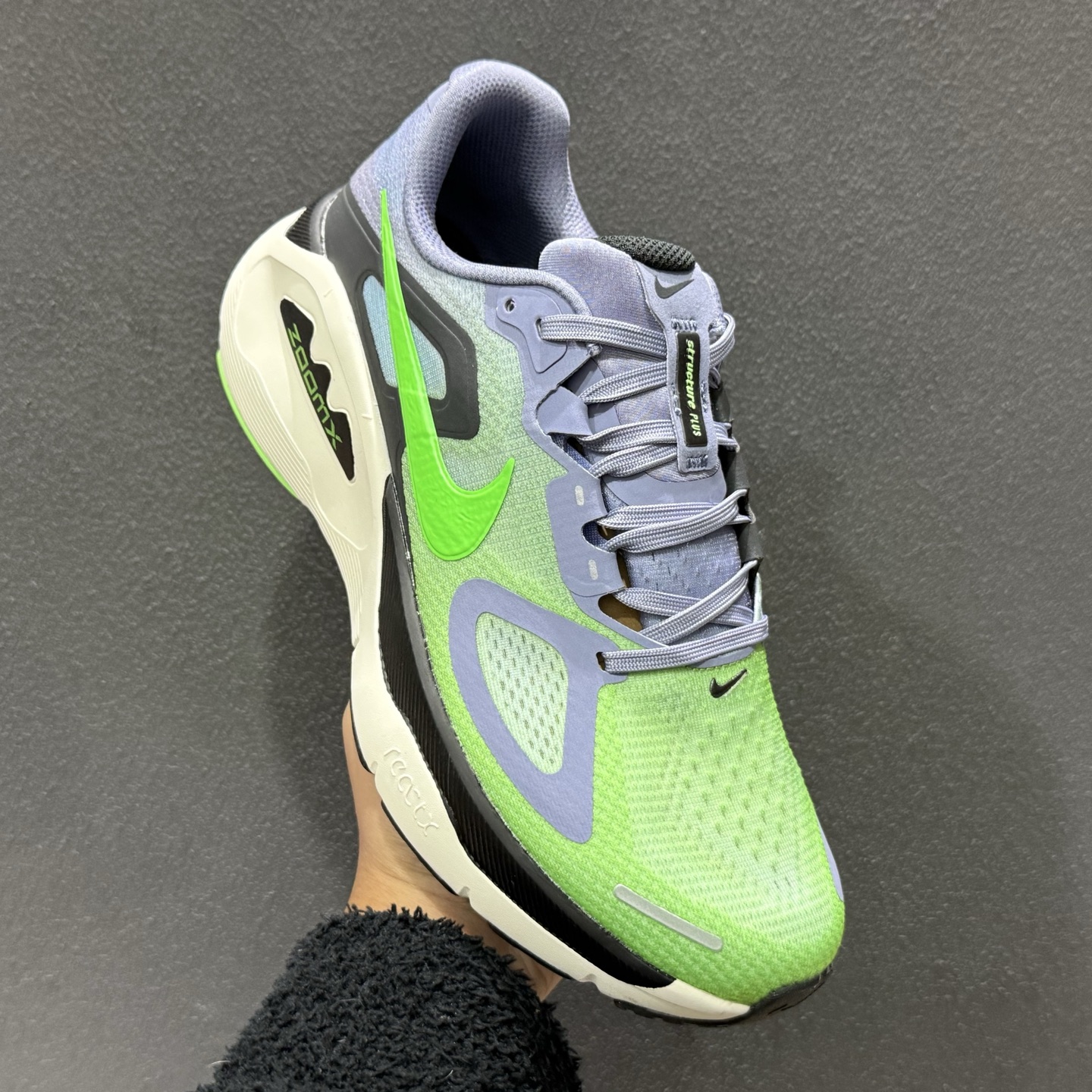 NIKE STRUCTURE PLUS 耐克 舒适减震防滑 低帮跑步鞋 HQ3048-501-Top High Quatity Cheap Sneakers Fashion Clothing Clothes Bags handbags Shoes of all Brand wholesale With The best Quality And Beautiful Price from China Factory Chinese suppliers wholesaler seller NIKE STRUCTURE PLUS 耐克 舒适减震防滑 低帮跑步鞋 HQ3048-501