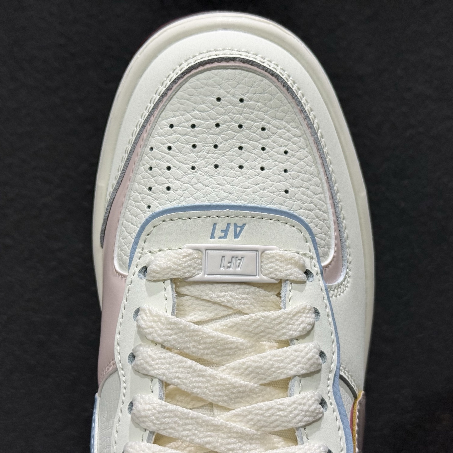 NK Air Force 1 空军一号 IQ9803-161 NK Air Force 1 空军一号 IQ9803-161
