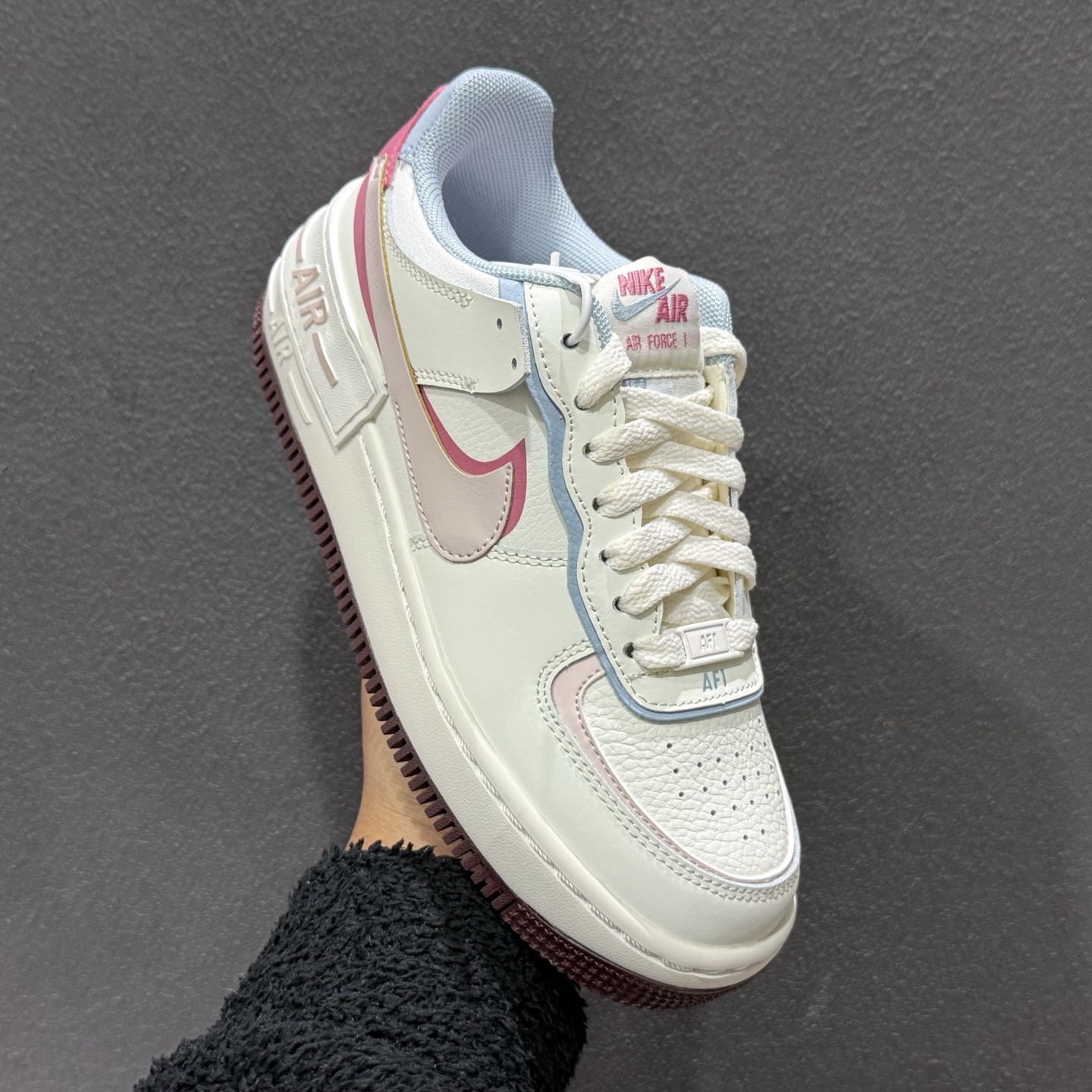 NK Air Force 1 空军一号 IQ9803-161 NK Air Force 1 空军一号 IQ9803-161