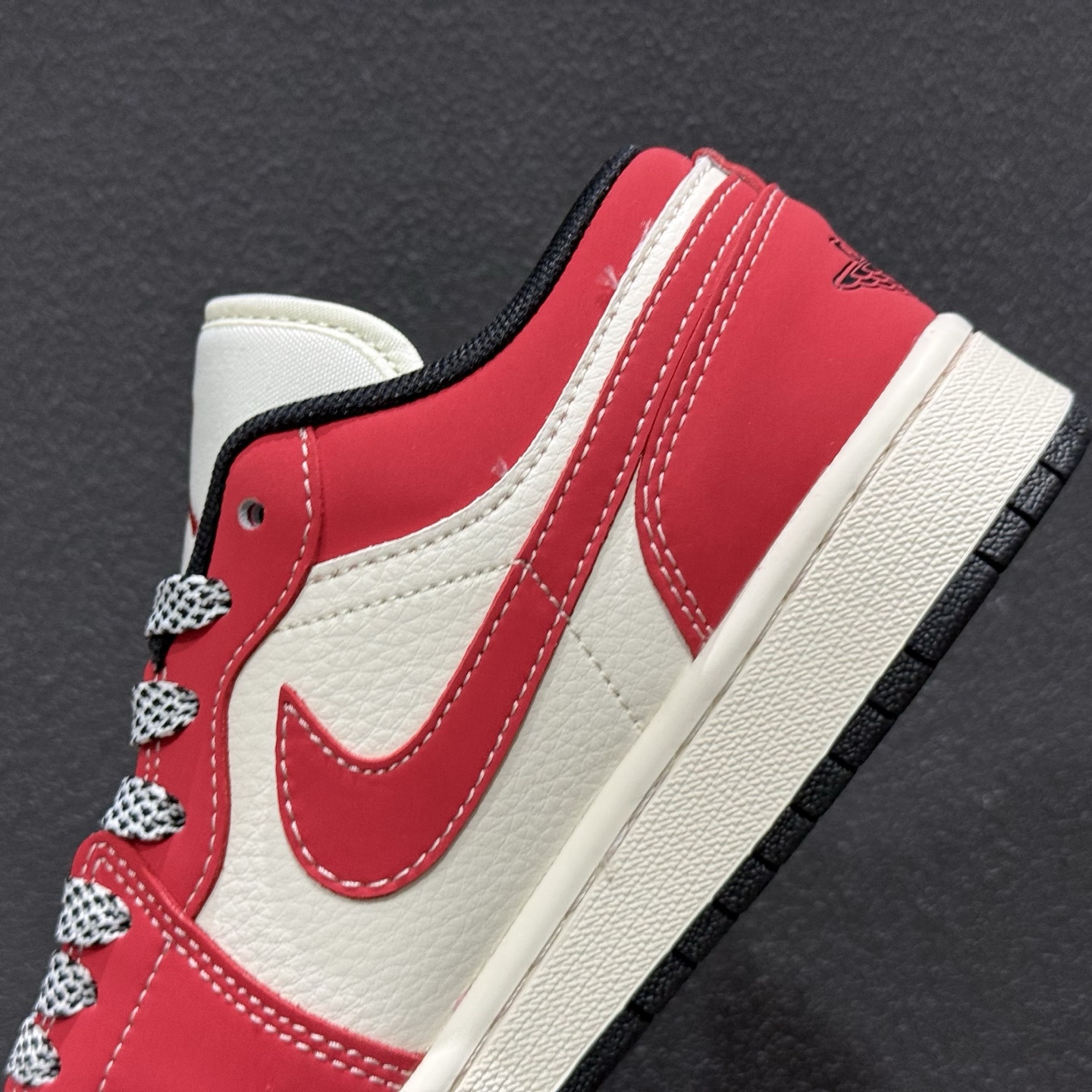 Air Jordan 1 Low AJ1 乔1马年限定 高端定制 低帮复古篮球鞋 MZ9588-842