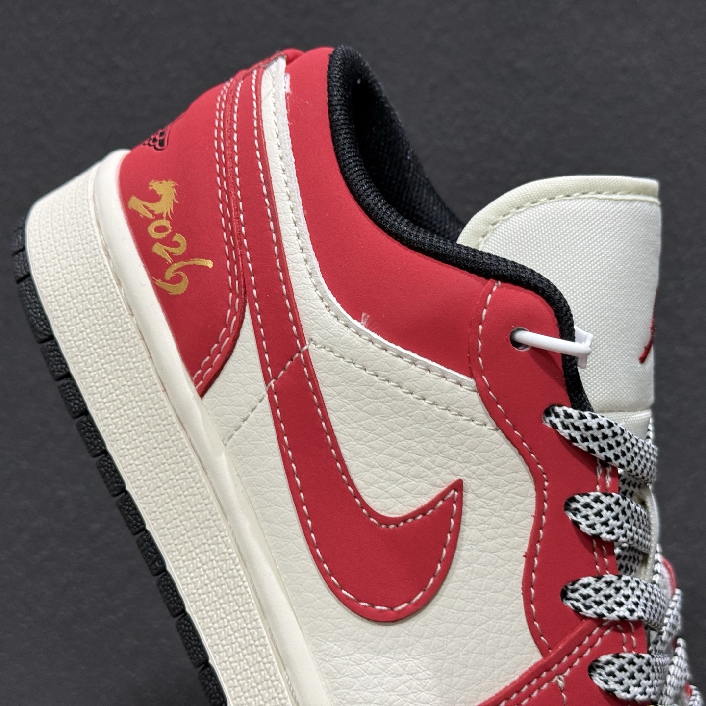 Air Jordan 1 Low AJ1 乔1马年限定 高端定制 低帮复古篮球鞋 MZ9588-842