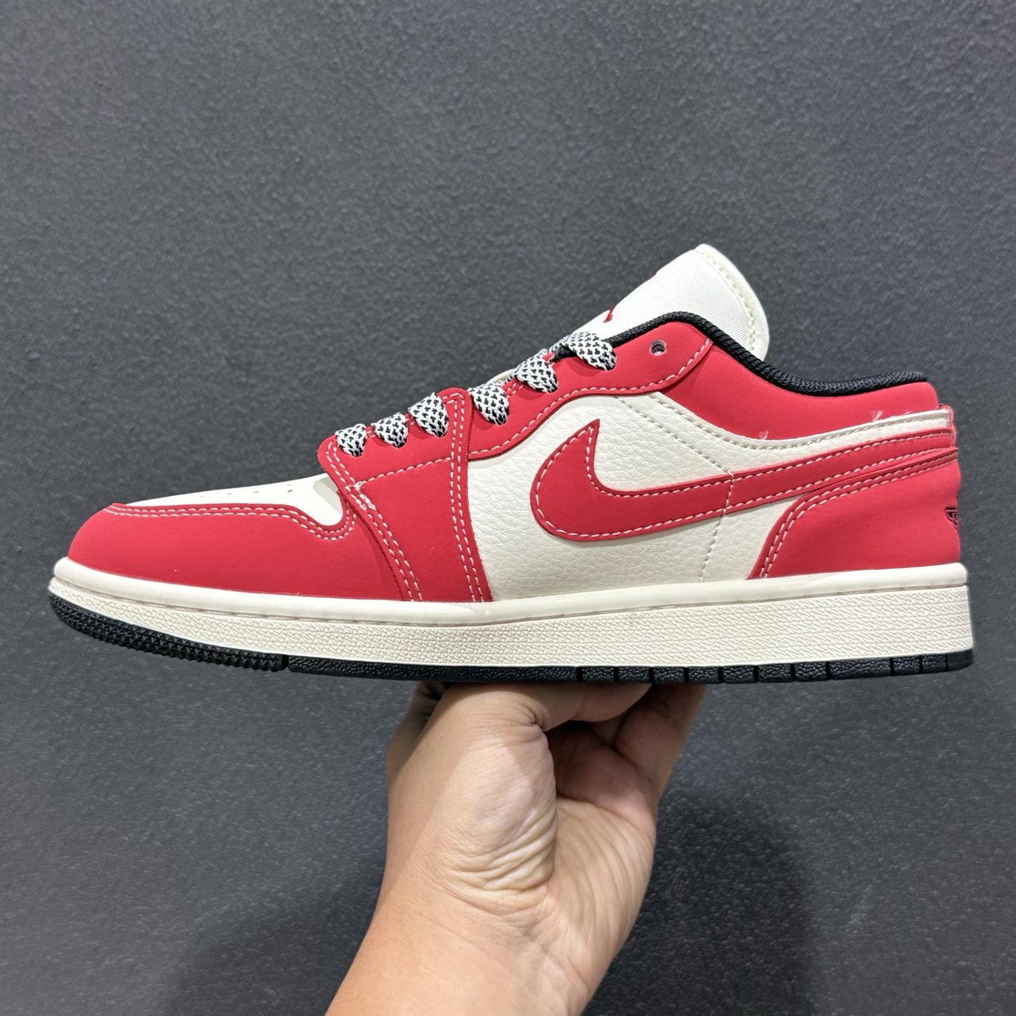 Air Jordan 1 Low AJ1 乔1马年限定 高端定制 低帮复古篮球鞋 MZ9588-842