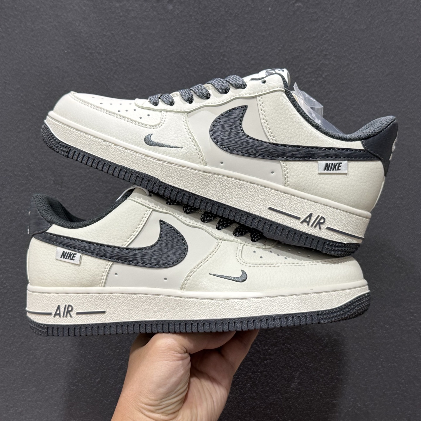 复古回潮 简约高级 AIR FORCE 1 米白深灰配色经典耐看 SM6668-119-Top High Quatity Cheap Sneakers Fashion Clothing Clothes Bags handbags Shoes of all Brand wholesale With The best Quality And Beautiful Price from China Factory Chinese suppliers wholesaler seller 复古回潮 简约高级 AIR FORCE 1 米白深灰配色经典耐看 SM6668-119