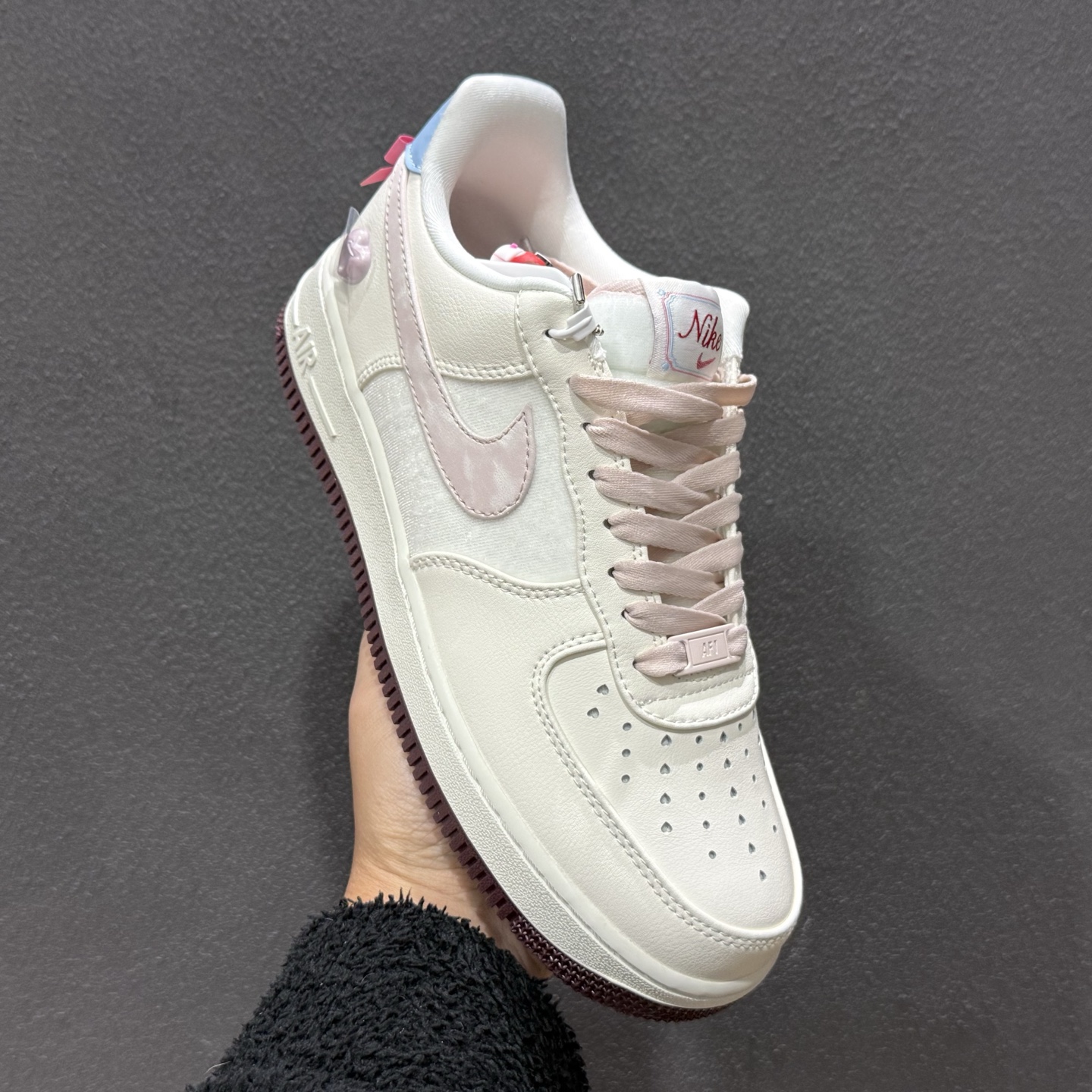 NK Air Force 1 Low ” Valentine's Day ” 情人节 空军一号低帮休闲板鞋 IQ4937-161-Chinese wholesaler seller Clothes Bags handbags wholesale Shoes High Quatity wholesaler seller Cheap Sneakers from China Factory Chinese suppliers china wholesale clothing wholesaler seller NK Air Force 1 Low ” Valentine's Day ” 情人节 空军一号低帮休闲板鞋 IQ4937-161