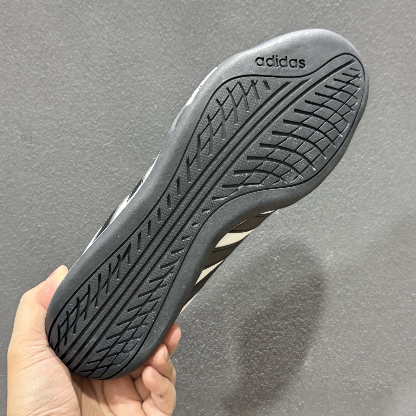 Adidas Originals Adiracer 2026 HQ9160 阿迪流运动防滑低帮休闲跑步鞋-Top High Quatity Cheap Sneakers Fashion Clothing Clothes Bags handbags Shoes of all Brand wholesale With The best Quality And Beautiful Price from China Factory Chinese suppliers wholesaler seller Adidas Originals Adiracer 2026 HQ9160 阿迪流运动防滑低帮休闲跑步鞋