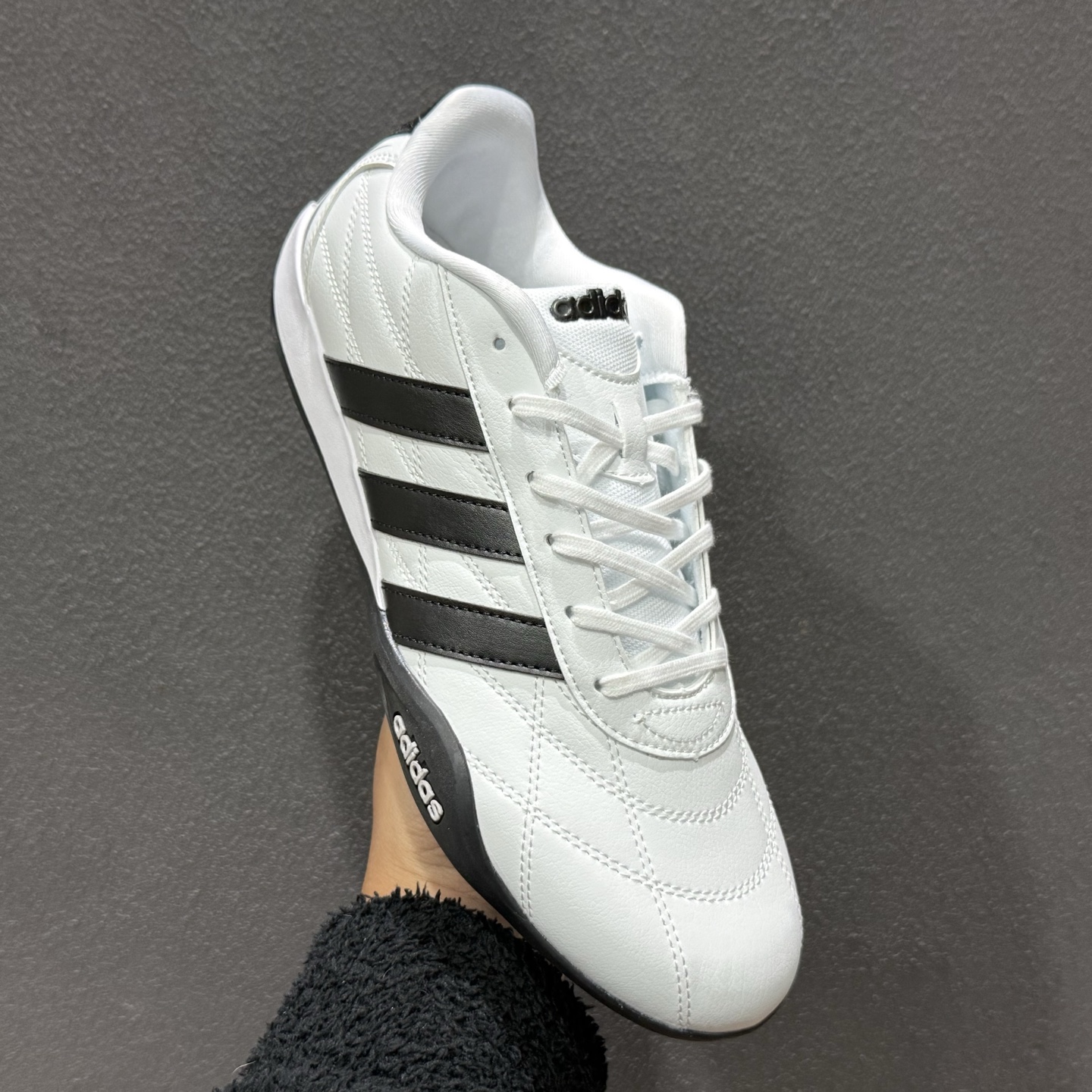 Adidas Originals Adiracer 2026 HQ9160 阿迪流运动防滑低帮休闲跑步鞋-Top High Quatity Cheap Sneakers Fashion Clothing Clothes Bags handbags Shoes of all Brand wholesale With The best Quality And Beautiful Price from China Factory Chinese suppliers wholesaler seller Adidas Originals Adiracer 2026 HQ9160 阿迪流运动防滑低帮休闲跑步鞋