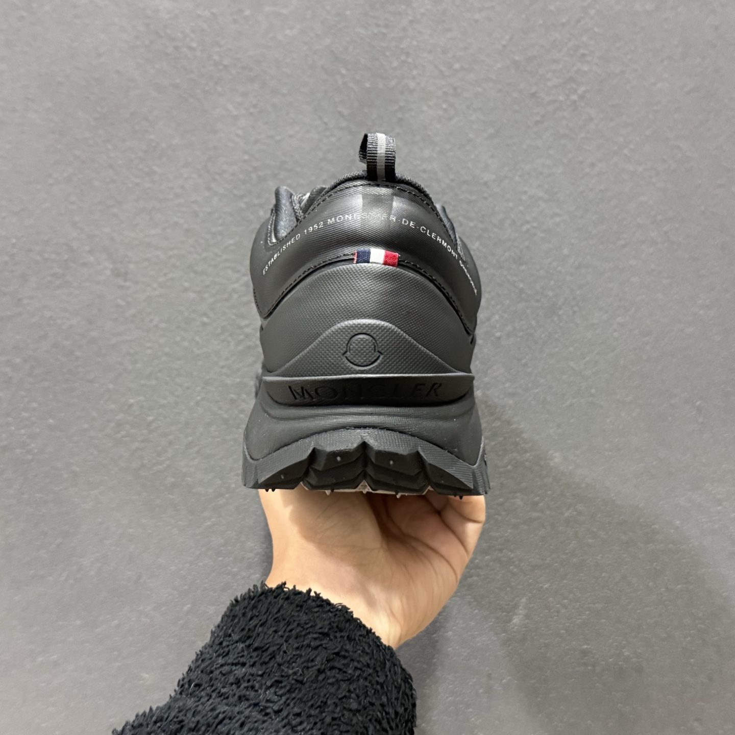 Trailgrip Lite Trainers 越野旅行2代系列低帮轻量户外登山运动鞋2519101-Top High Quatity Cheap Sneakers Fashion Clothing Clothes Bags handbags Shoes of all Brand wholesale With The best Quality And Beautiful Price from China Factory Chinese suppliers wholesaler seller Trailgrip Lite Trainers 越野旅行2代系列低帮轻量户外登山运动鞋2519101