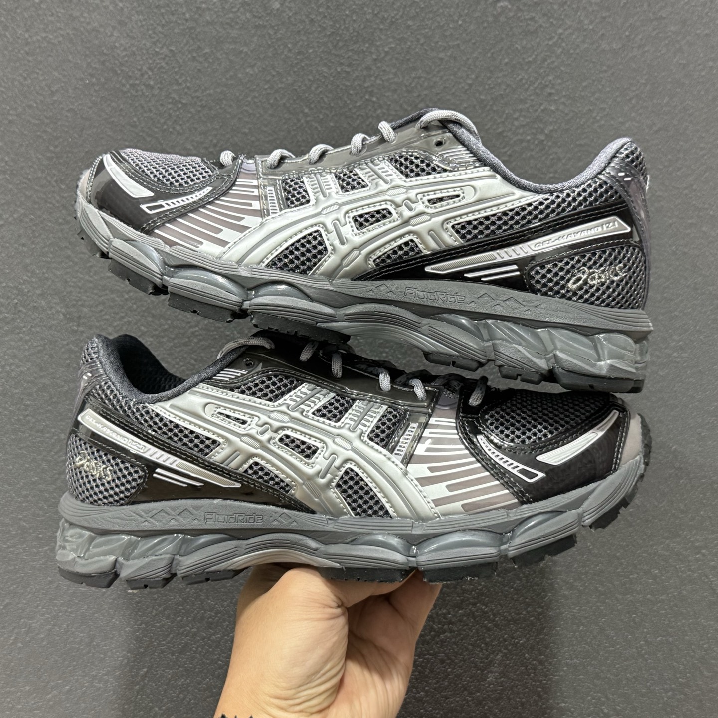 Asics GelNimbus 12.1 亚瑟士复古透气休闲鞋缓震男子耐磨跑步鞋 1203A930-020-Chinese wholesaler seller Clothes Bags handbags wholesale Shoes High Quatity wholesaler seller Cheap Sneakers from China Factory Chinese suppliers china wholesale clothing wholesaler seller Asics GelNimbus 12.1 亚瑟士复古透气休闲鞋缓震男子耐磨跑步鞋 1203A930-020
