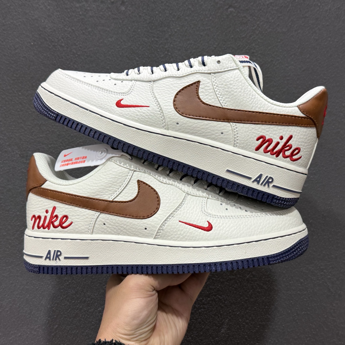 260 SC版Nike Air Force 1'07 Low 奶白棕红 空军一号低帮休闲板鞋 NH0601-541-Chinese UA Cheap High Quatity Brand Clothes Bags handbags Sneakers wholesale wholesaler seller from China Factory suppliers Fashion Clothing Shoes best Quality Beautiful Price 260 SC版Nike Air Force 1'07 Low 奶白棕红 空军一号低帮休闲板鞋 NH0601-541