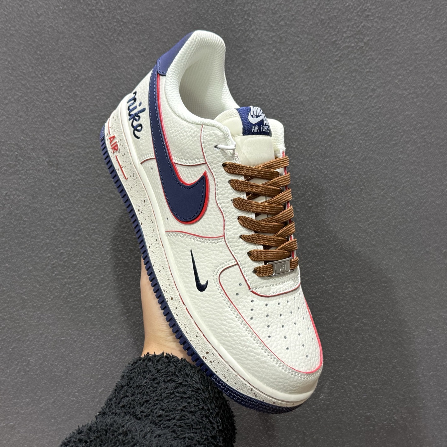 SC版Nike Air Force 1'07 Low 奶白蓝红斑点 空军一号低帮休闲板鞋 NH0601-545-Chinese wholesaler seller Clothes Bags handbags wholesale Shoes High Quatity wholesaler seller Cheap Sneakers from China Factory Chinese suppliers china wholesale clothing wholesaler seller SC版Nike Air Force 1'07 Low 奶白蓝红斑点 空军一号低帮休闲板鞋 NH0601-545