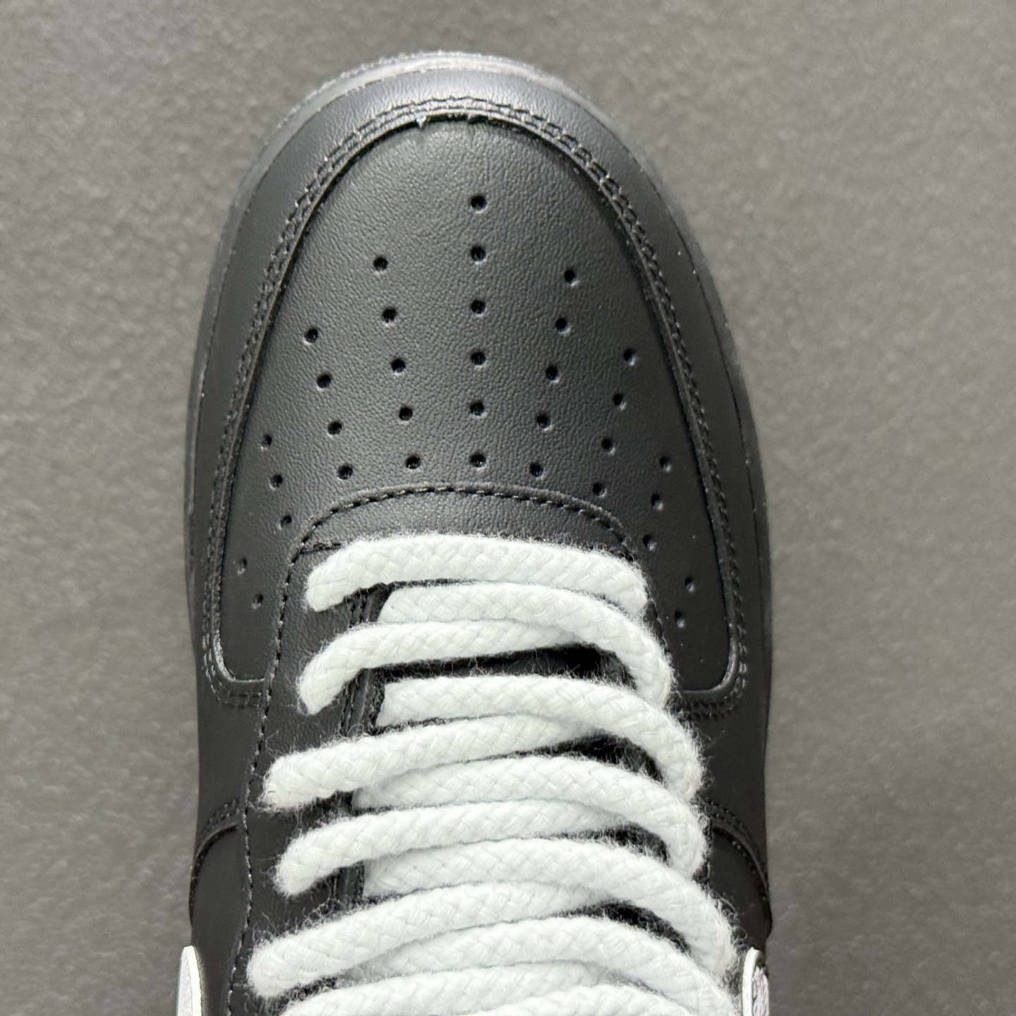 260 Nike Air Force 1'07 Low 二次元主题 黑纹勾 空军一号低帮休闲板鞋 ZH0316-123
