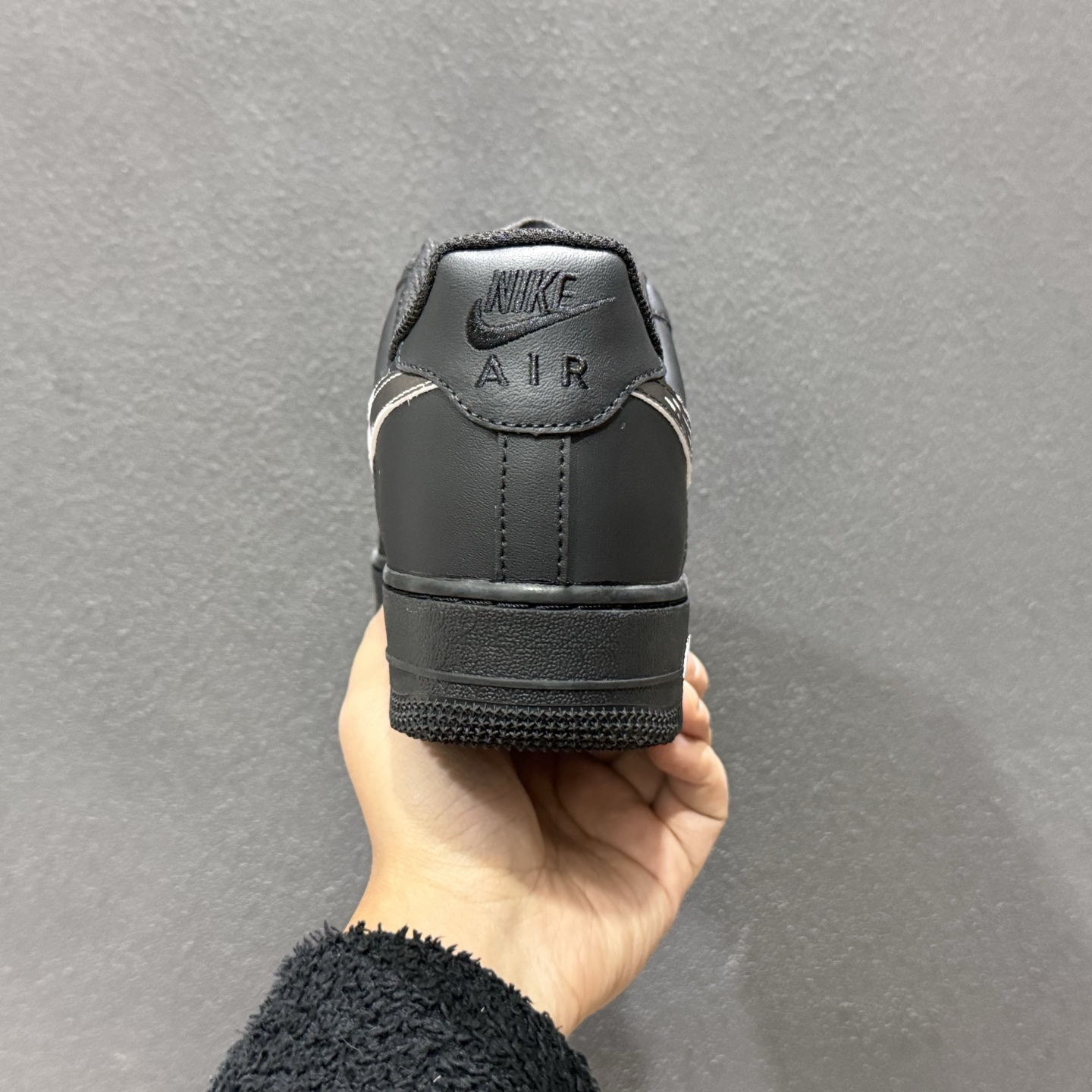 260 Nike Air Force 1'07 Low 二次元主题 黑纹勾 空军一号低帮休闲板鞋 ZH0316-123