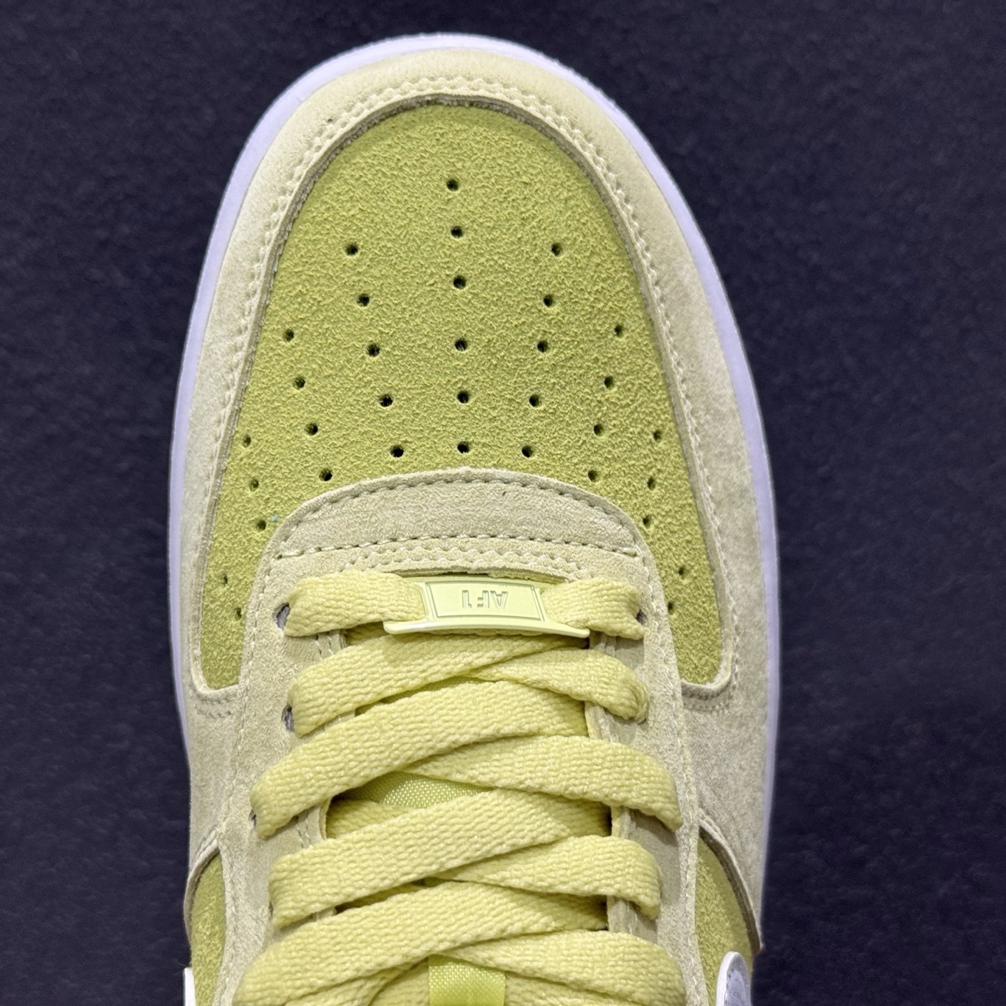 Nike Air Force 1'07 Low 空军一号低帮休闲板鞋 IQ9964-300