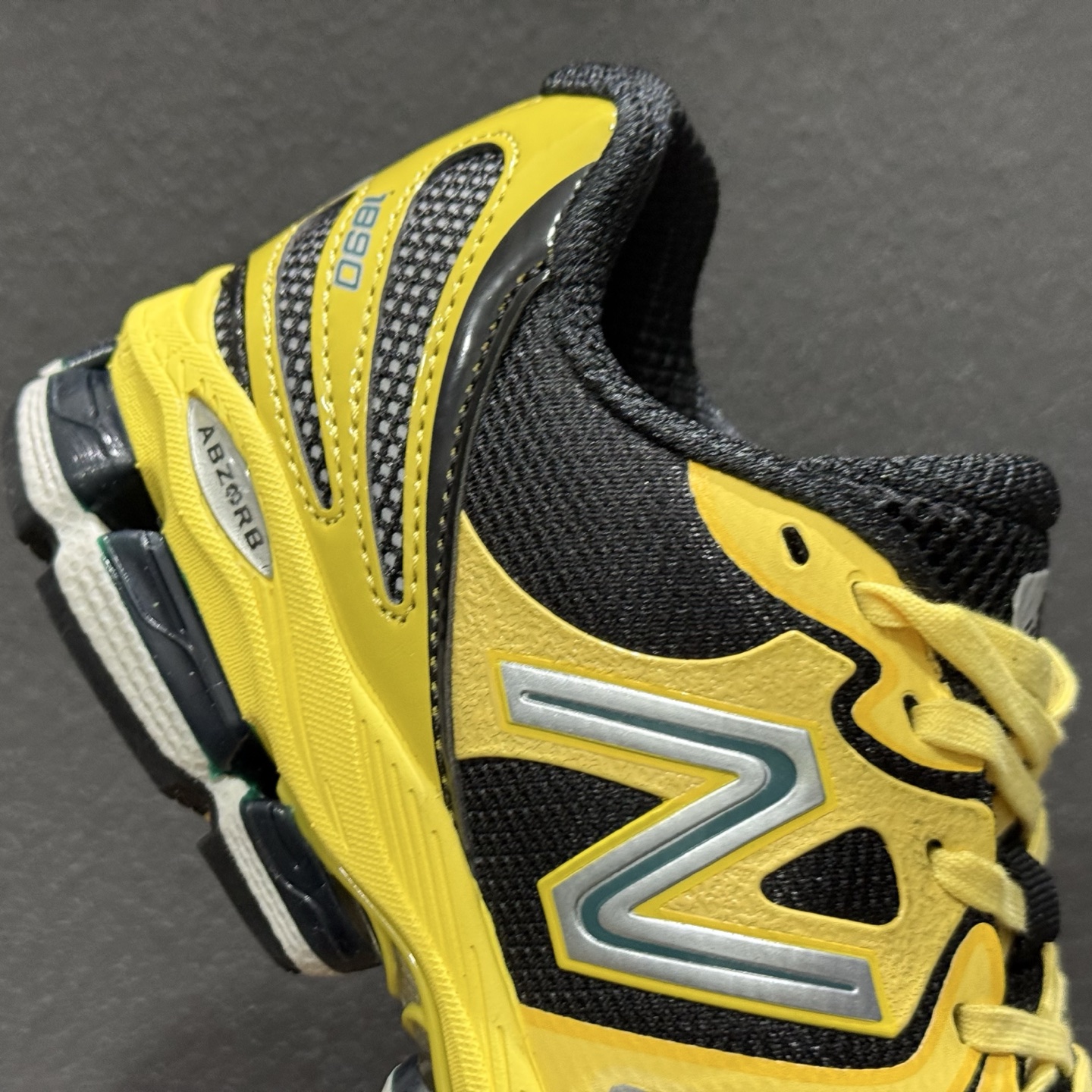 220 Action Bronson New Balance 1890 NB新百伦 U18903RB 13241-Chinese UA Cheap High Quatity Brand Clothes Bags handbags Sneakers wholesale wholesaler seller from China Factory suppliers Fashion Clothing Shoes best Quality Beautiful Price 220 Action Bronson New Balance 1890 NB新百伦 U18903RB 13241