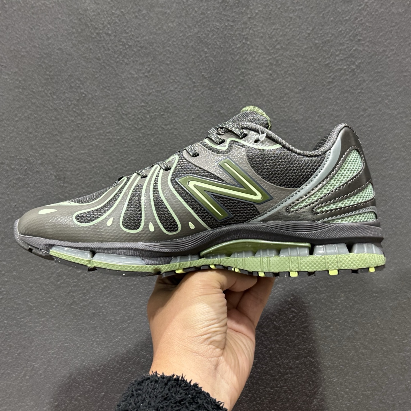 Action Bronson New Balance 1890 NB新百伦 全掌Abzorb N-ERGY缓震系统 复古科技跑鞋 U189071H 13241