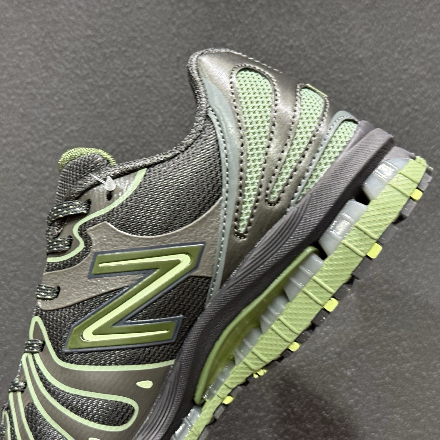 Action Bronson New Balance 1890 NB新百伦 全掌Abzorb N-ERGY缓震系统 复古科技跑鞋 U189071H 13241