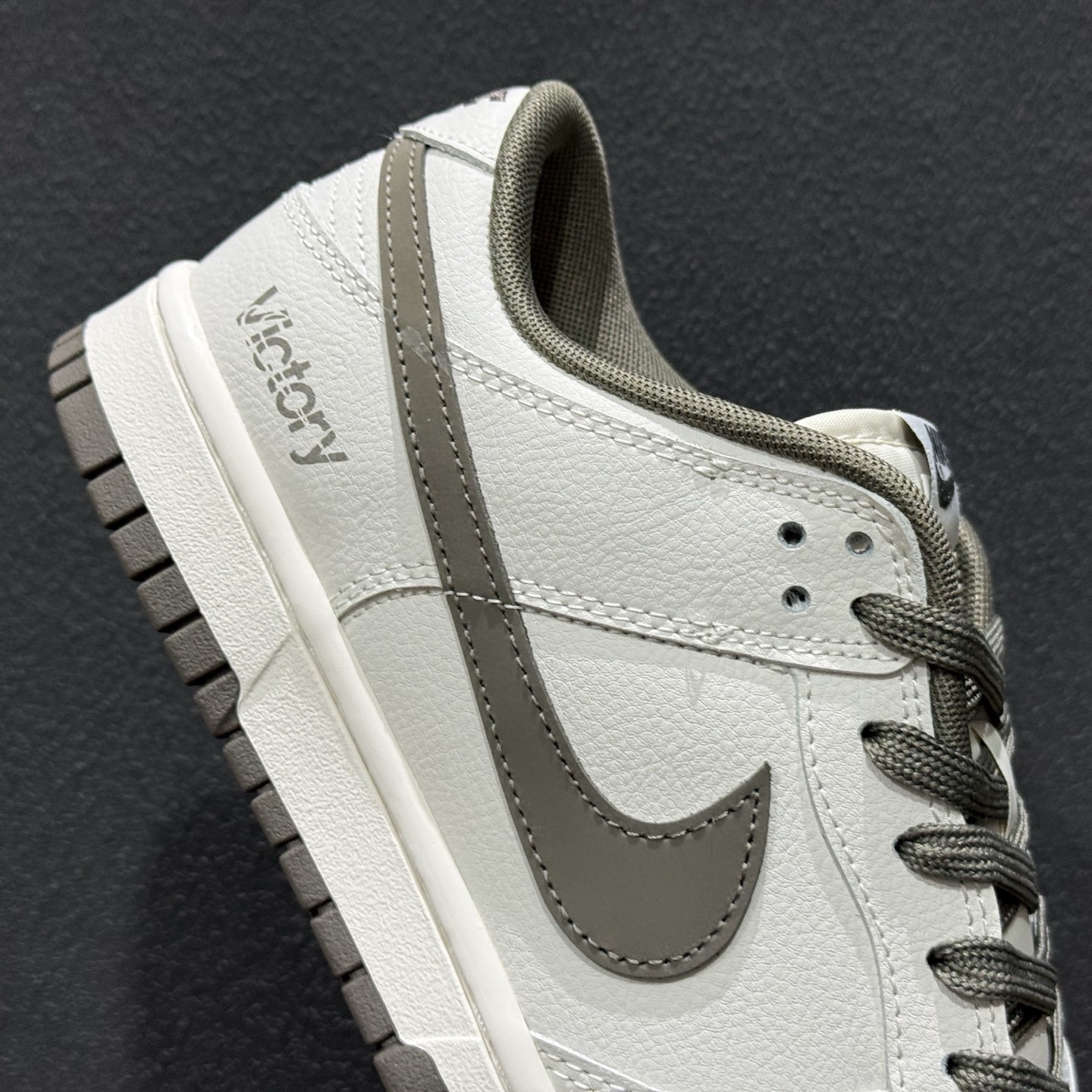 NIKE DUNK LOW RETRO 联名款 耐克 低帮休闲运动板鞋原装头层材料 WG0716-153-Top High Quatity Cheap Sneakers Fashion Clothing Clothes Bags handbags Shoes of all Brand wholesale With The best Quality And Beautiful Price from China Factory Chinese suppliers wholesaler seller NIKE DUNK LOW RETRO 联名款 耐克 低帮休闲运动板鞋原装头层材料 WG0716-153