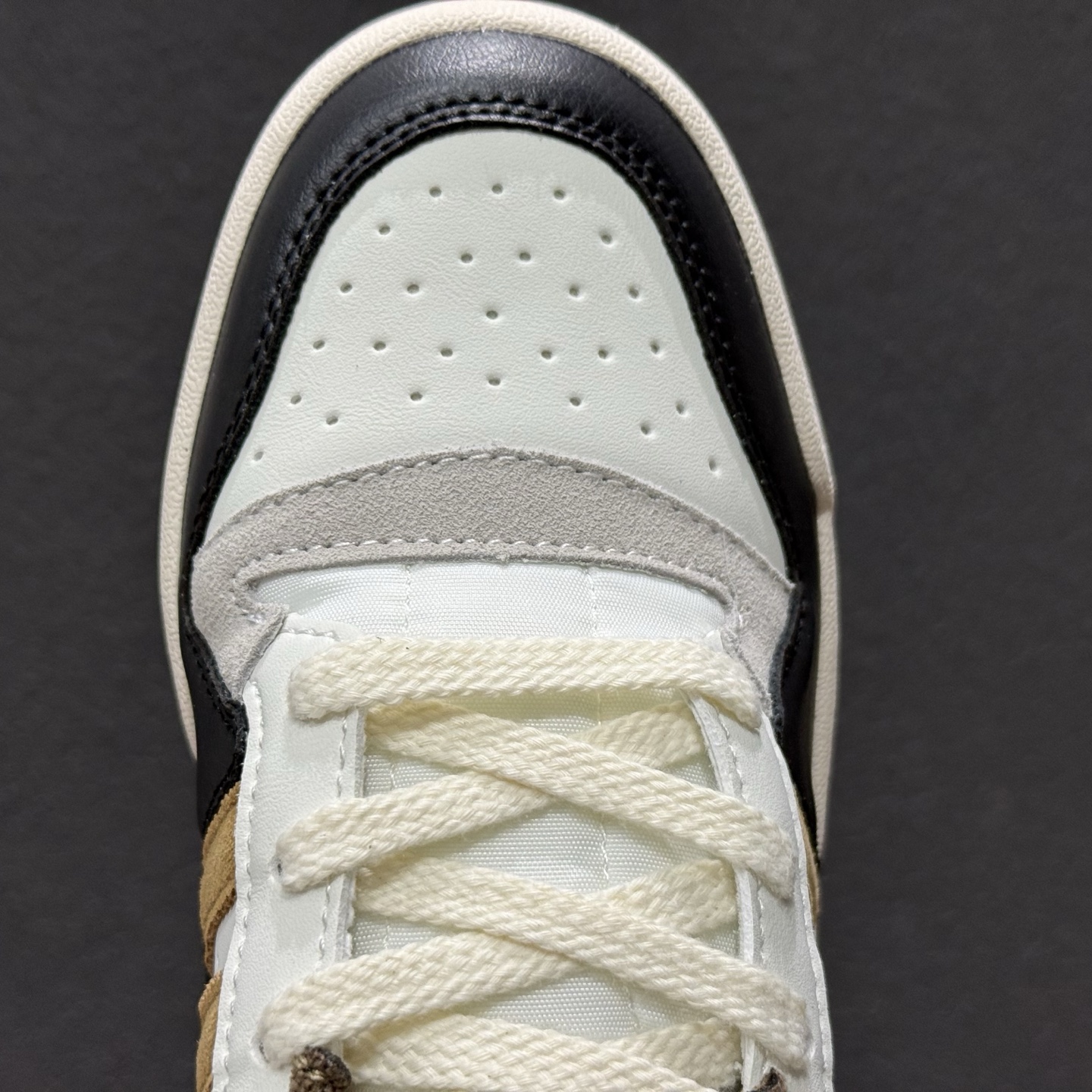 Adidas Forum Low CL 阿迪达斯 三叶草 经典复古 低帮运动休闲鞋 JQ8734-262-Top High Quatity Cheap Sneakers Fashion Clothing Clothes Bags handbags Shoes of all Brand wholesale With The best Quality And Beautiful Price from China Factory Chinese suppliers wholesaler seller Adidas Forum Low CL 阿迪达斯 三叶草 经典复古 低帮运动休闲鞋 JQ8734-262
