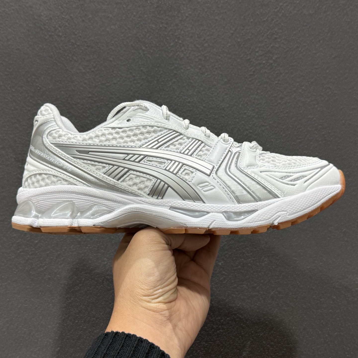 260 Asics Gel-Kayano 14 亚瑟士运动休闲透气专业跑鞋 1203A727-100